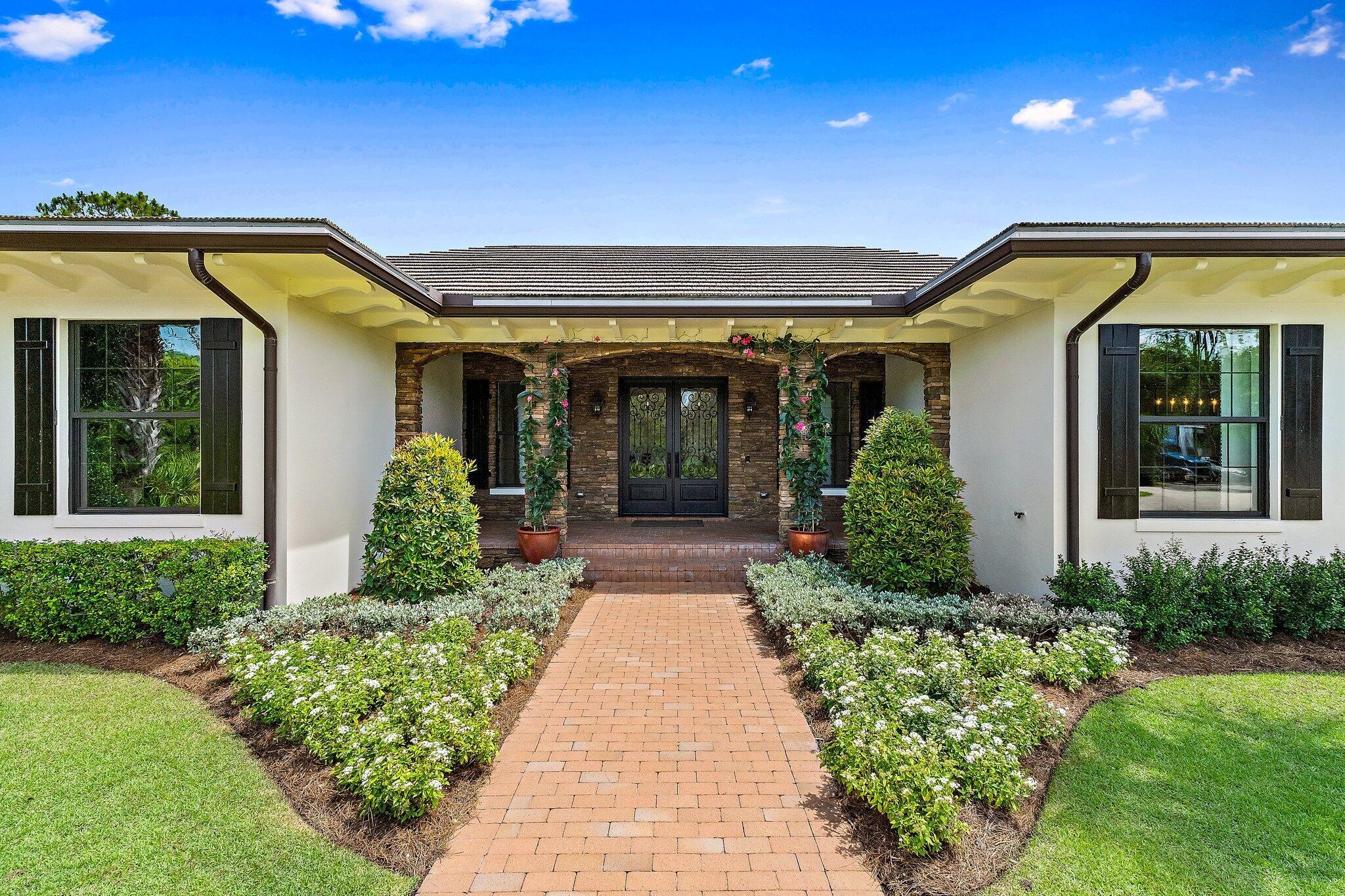 821015 Island Country - Residential