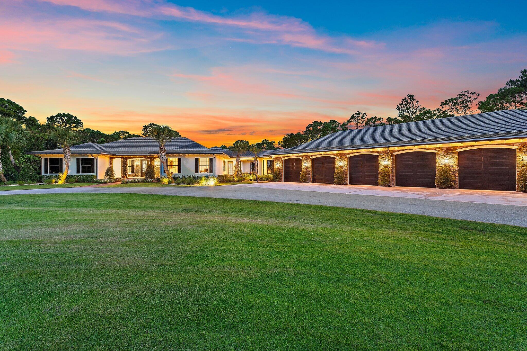 821015 Island Country - Residential