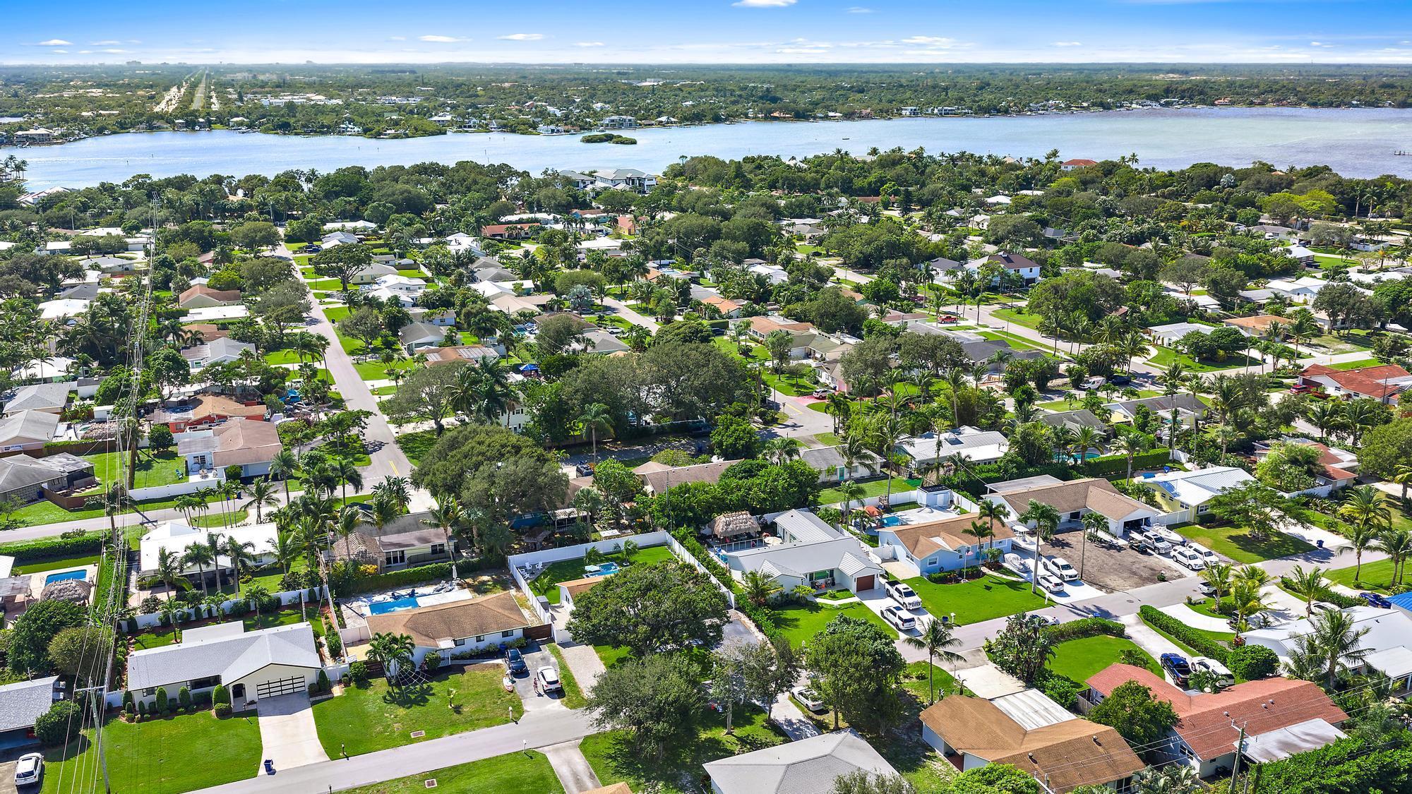 JUPITER IN THE PINES - Residential Lease