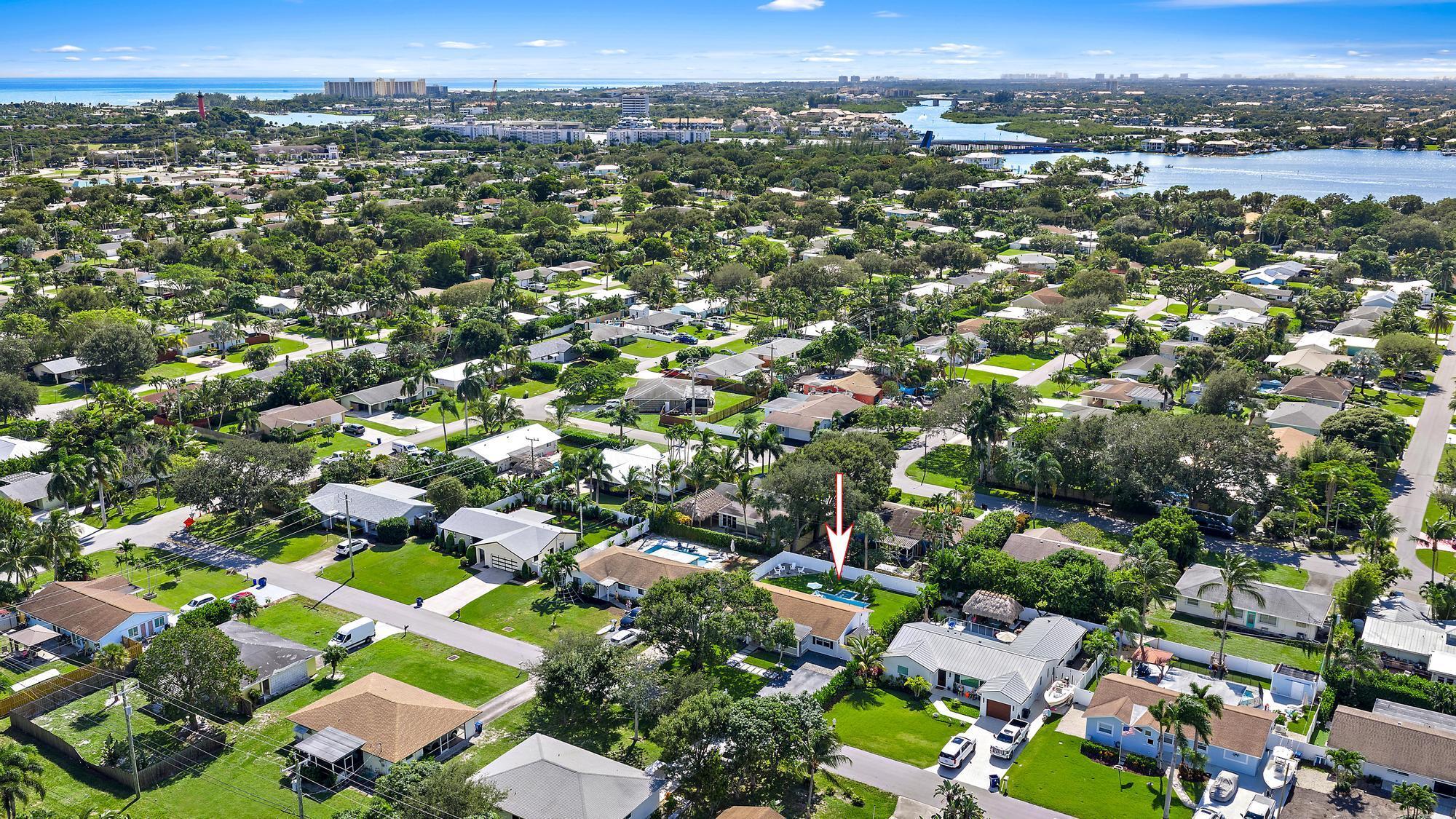 JUPITER IN THE PINES - Residential Lease