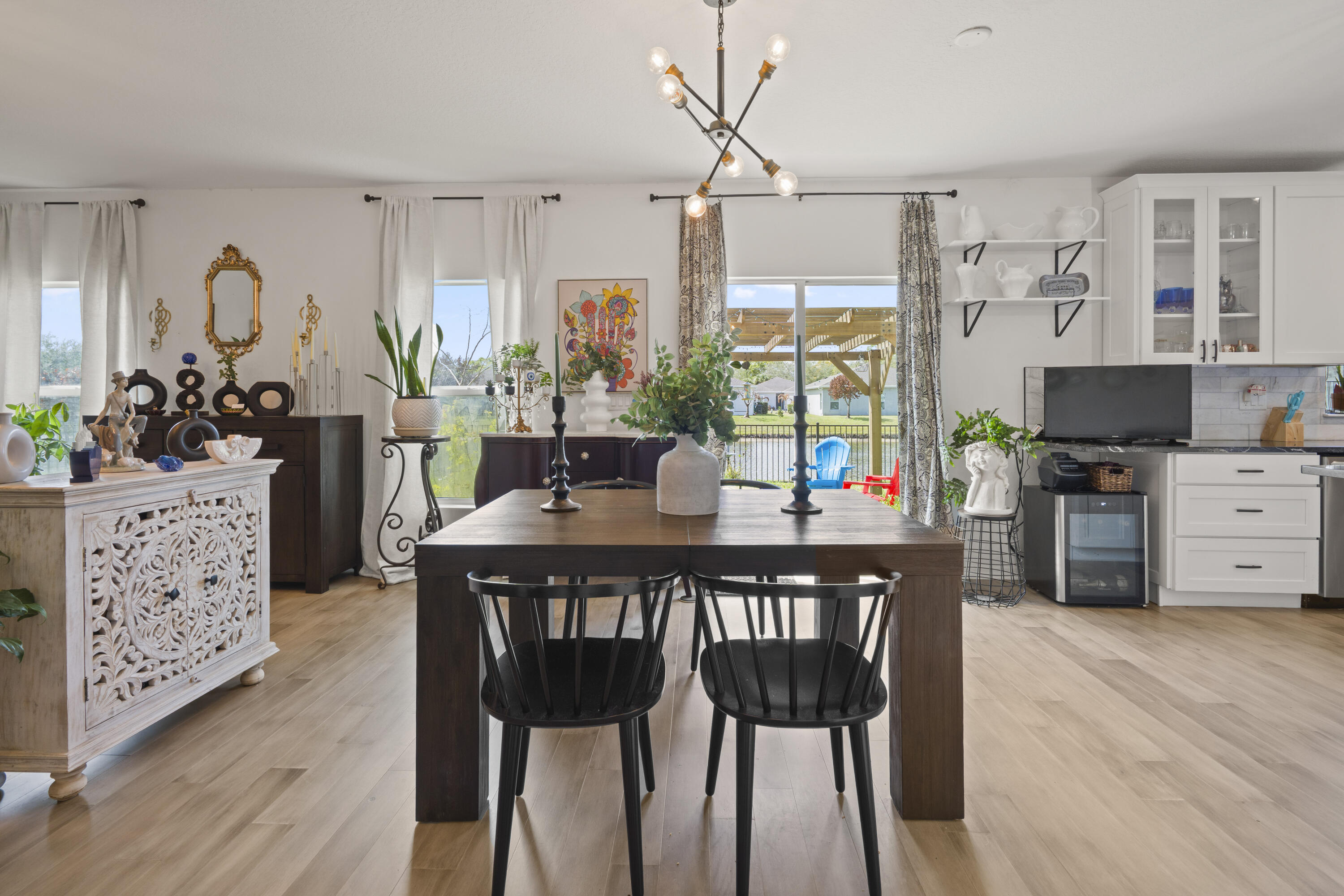 OAKLAND LAKE ESTATES - Residential