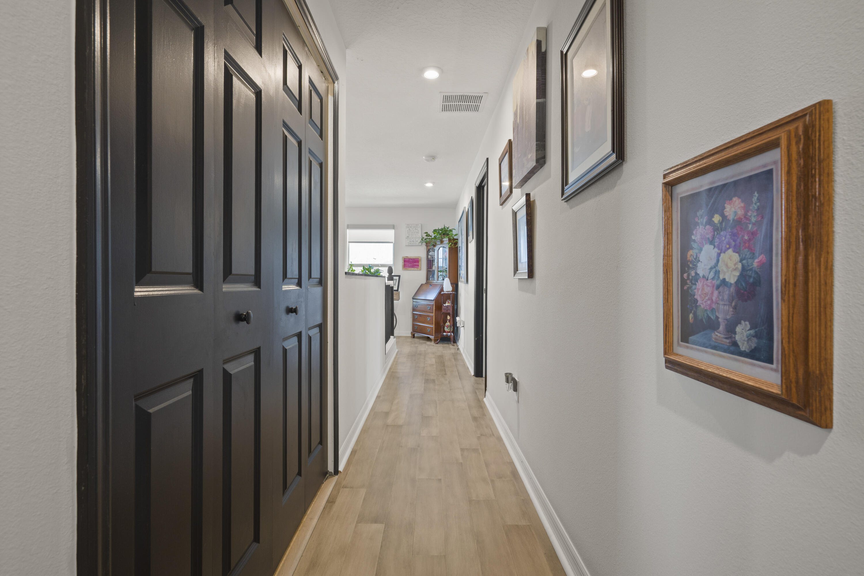 OAKLAND LAKE ESTATES - Residential