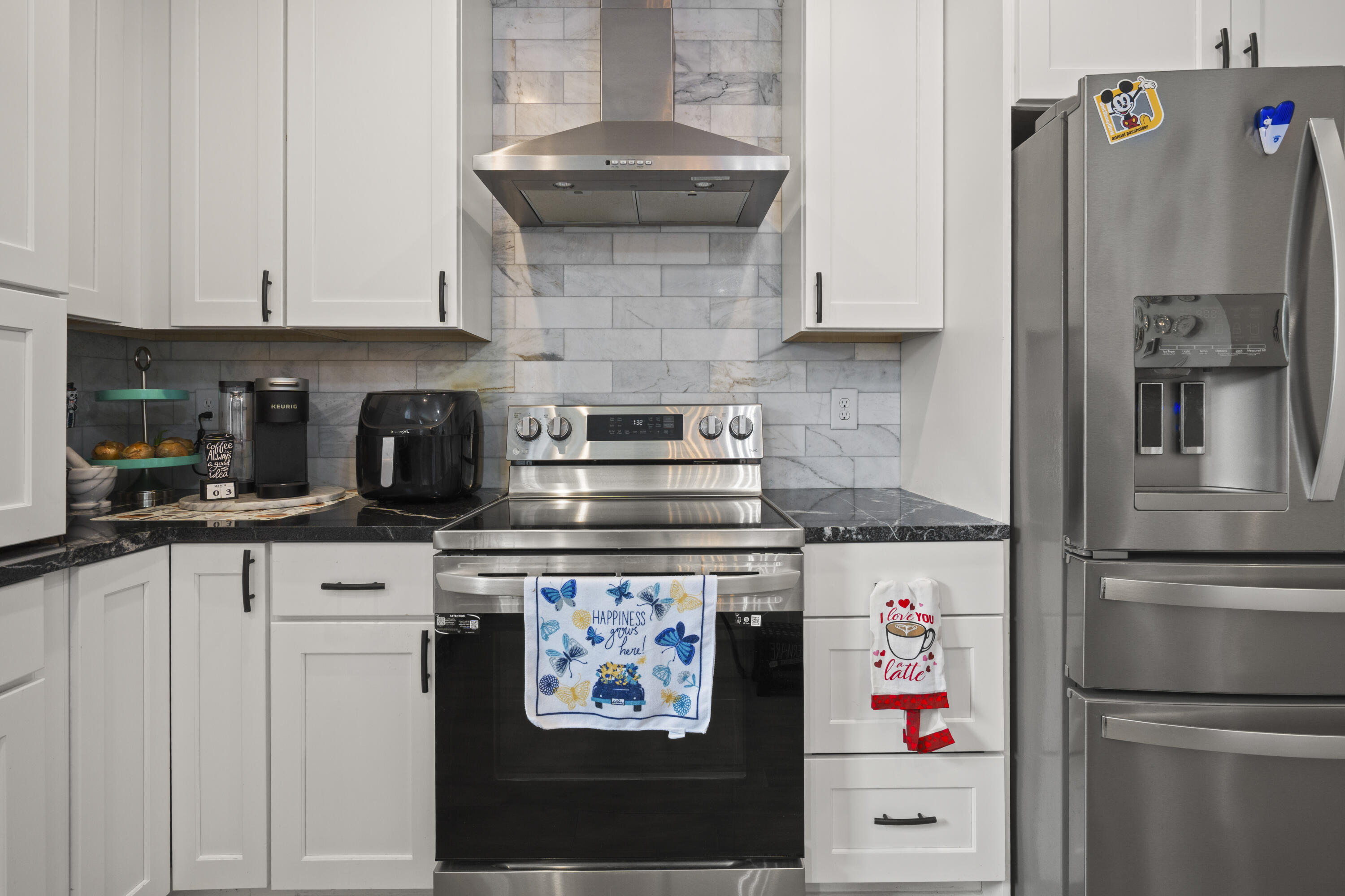 OAKLAND LAKE ESTATES - Residential