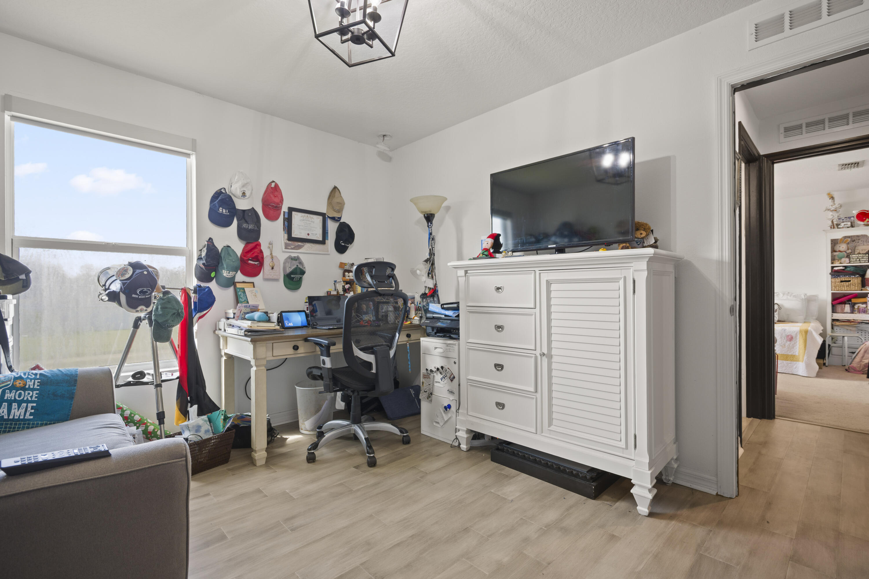 OAKLAND LAKE ESTATES - Residential