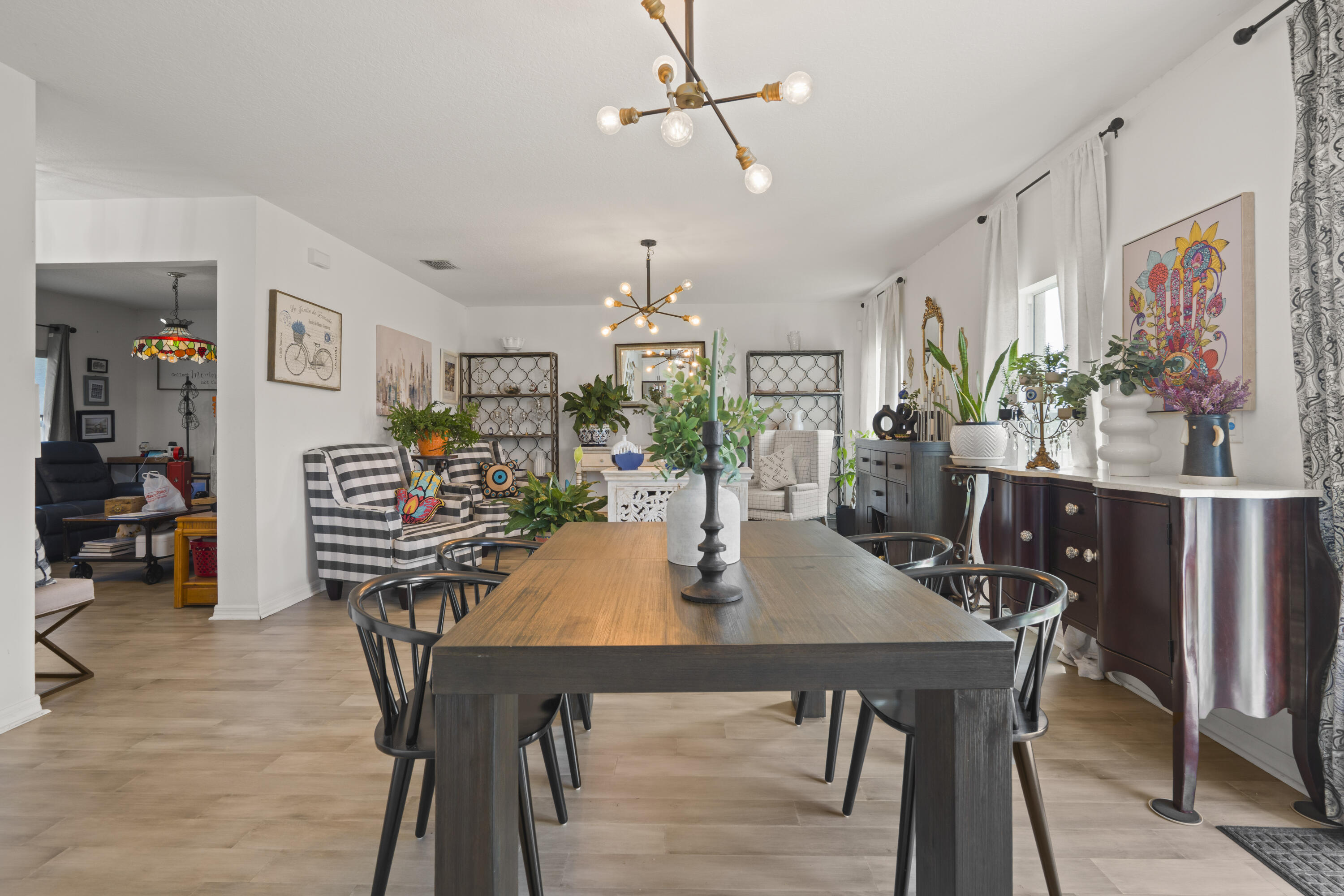 OAKLAND LAKE ESTATES - Residential