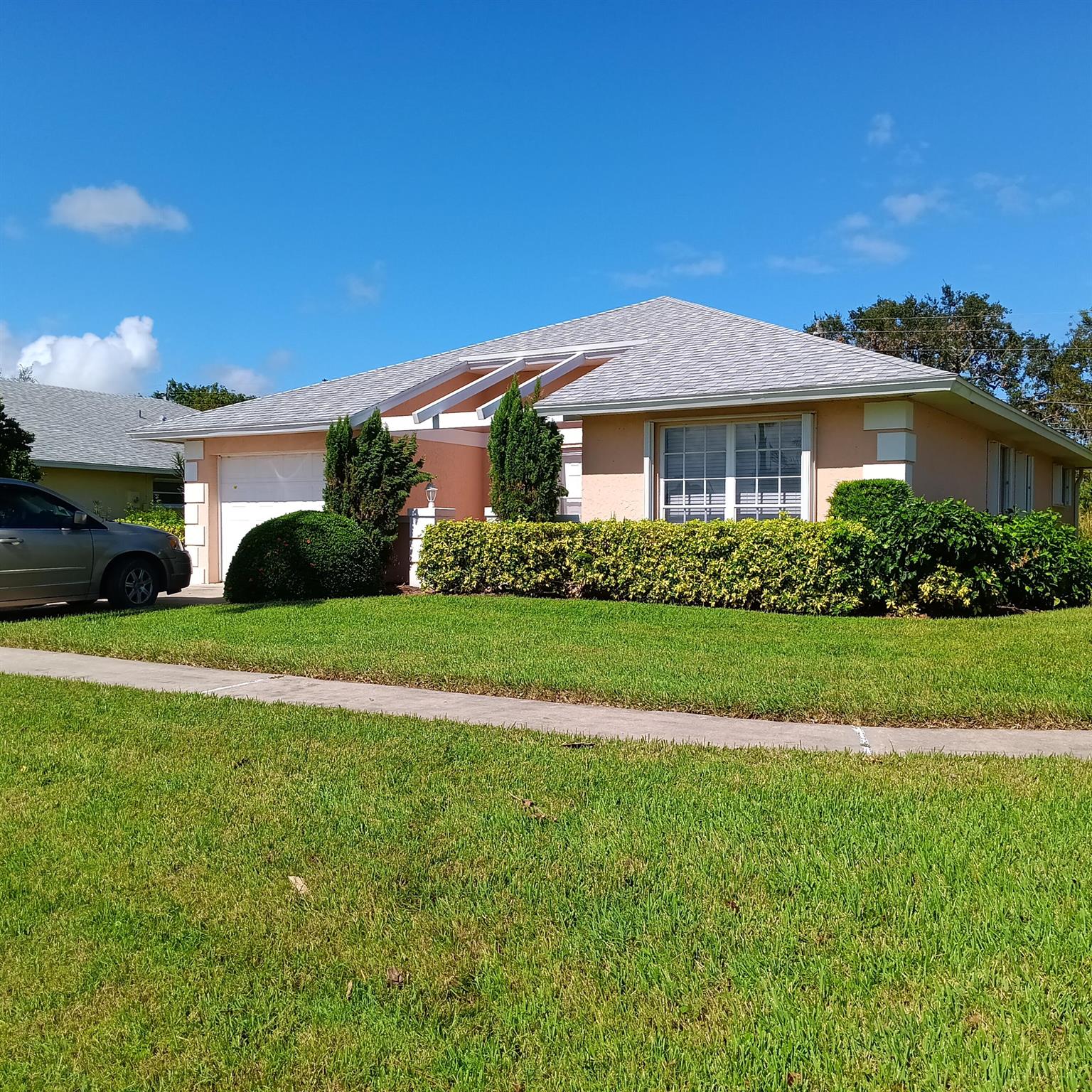 We are Happy to offer this CBS 2/2/1 with over 1700 sqft of living space ready for a new owner. Vaulted ceilings and plenty of natural light add to the appeal. Very Low HOA ($345) includes LAWN CARE, IRRIGATION, EXTERIOR PAINT & ROOF REPLACEMENT WHEN NESSESSARY and 24/7 manned guard gate. Make this a perfect vacation home or full time residence. NEW STAINLESS STEEL KITCHEN APPLIANCES. Kayak ramp, several swimming pools and clubhouse are some of the many amenities. Priced to SELL.