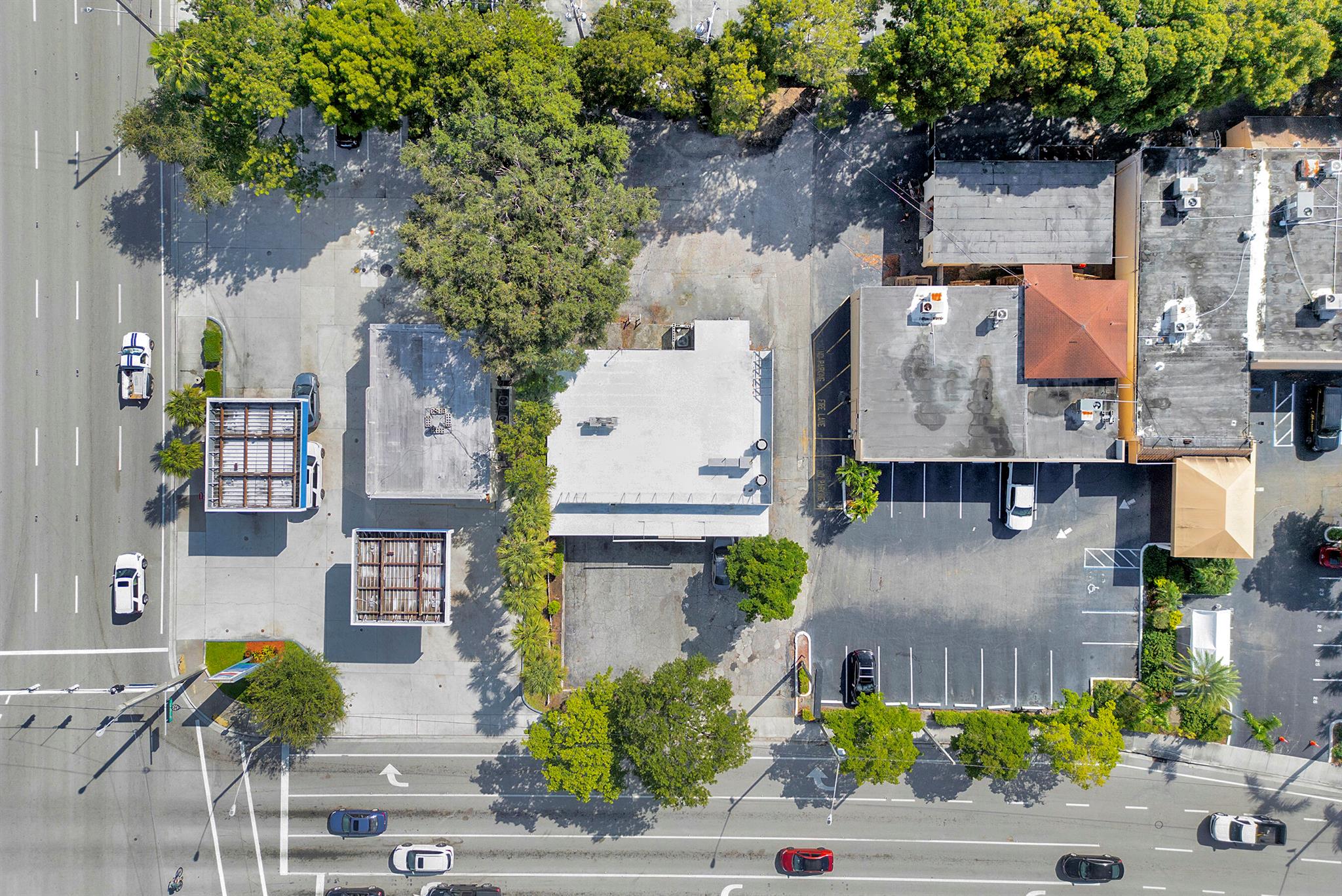 MADRID PARK REPL - Commercial Sale