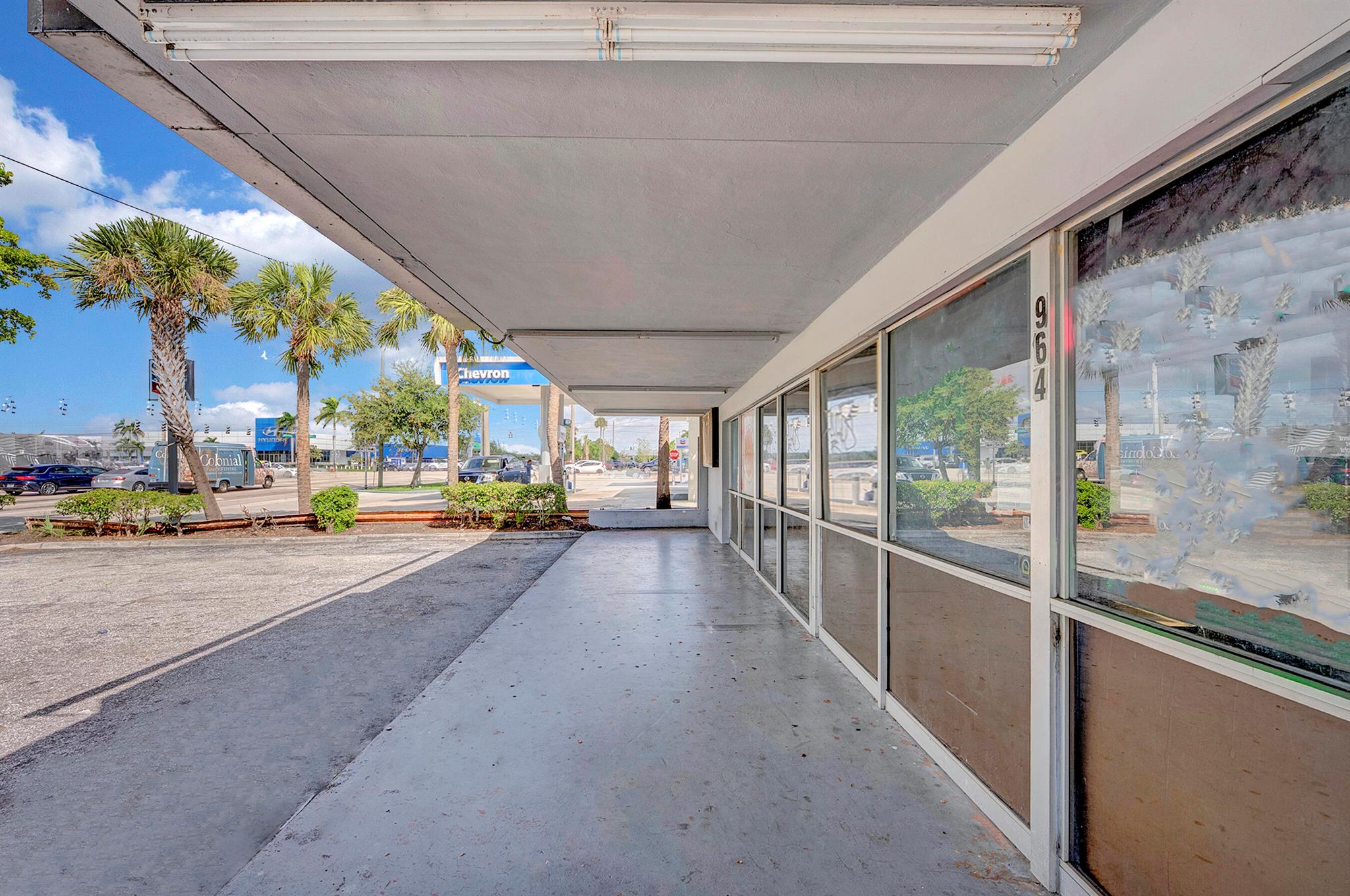 MADRID PARK REPL - Commercial Sale