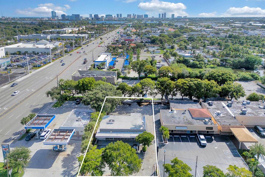 Prime West Palm Beach commercial opportunity. This +/-0.28-acre site with existing 2,500 SF CBS building offers flexible use potential. Just 1 mile from PBI Airport, 2 miles from Downtown, and 2.5 miles from Palm Beach. Ideal for an owner-user, investor, or developer. New Development or reconfigure existing building. Or tear down and secure with fencing & gates for overflow parking, storage, or dealership expansion. Surrounded by major retailers and auto dealers, this high traffic location provides strong value-add potential in one of West Palm's fastest growing commercial corridors.