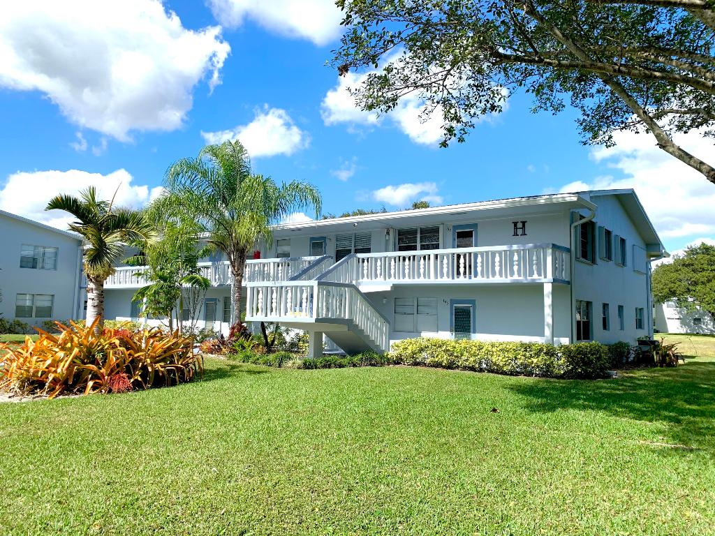 CENTURY VILLAGE - Residential