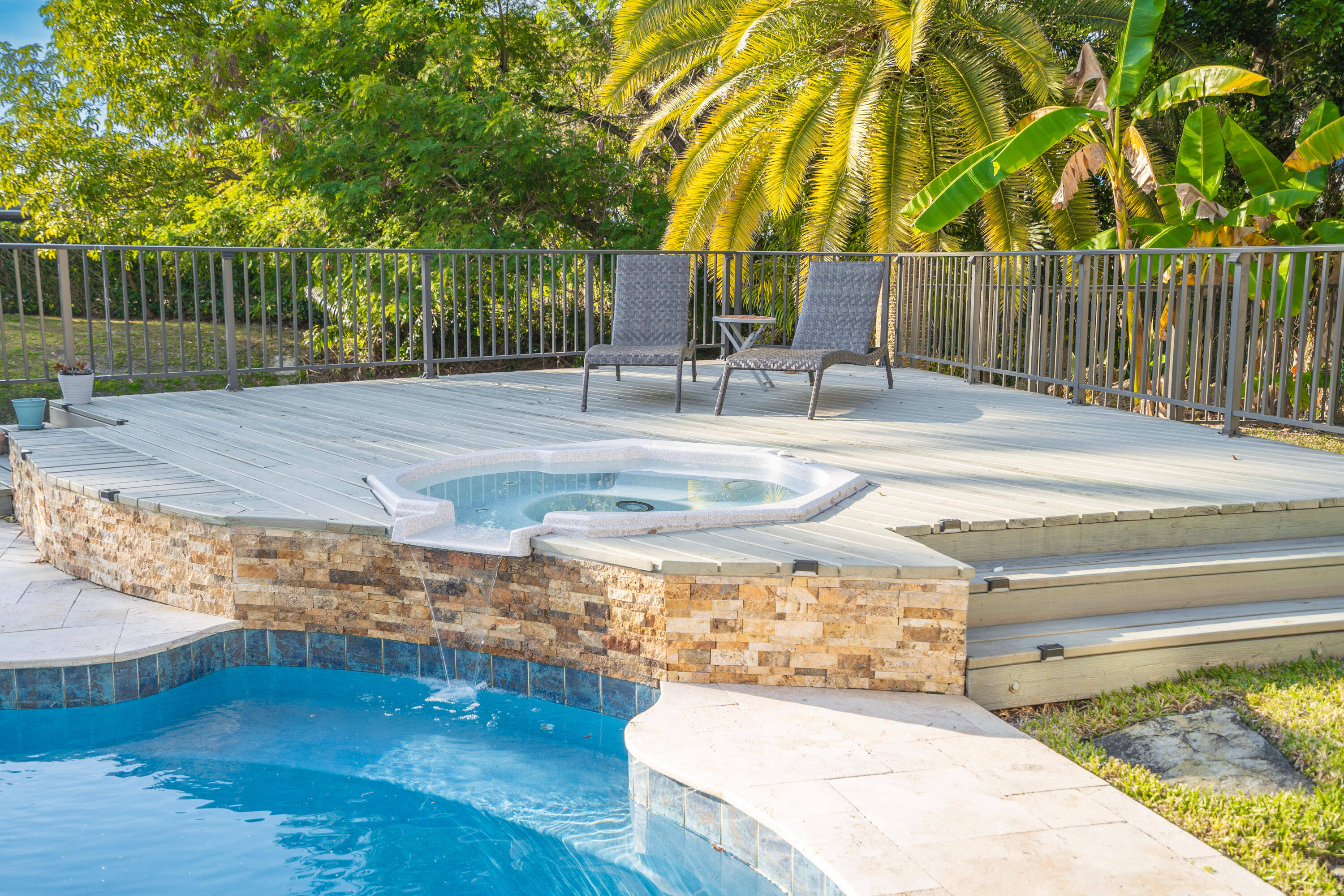 CORAL CREEK - Residential