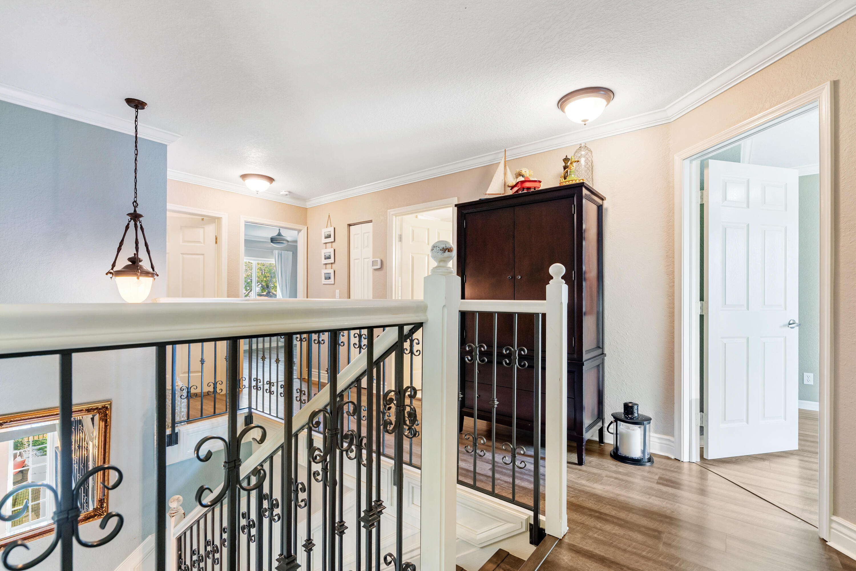 CORAL CREEK - Residential