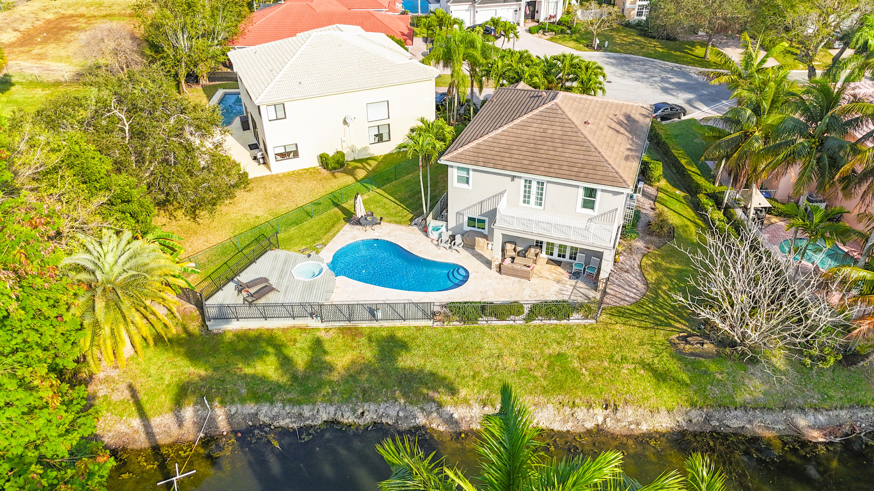 CORAL CREEK - Residential