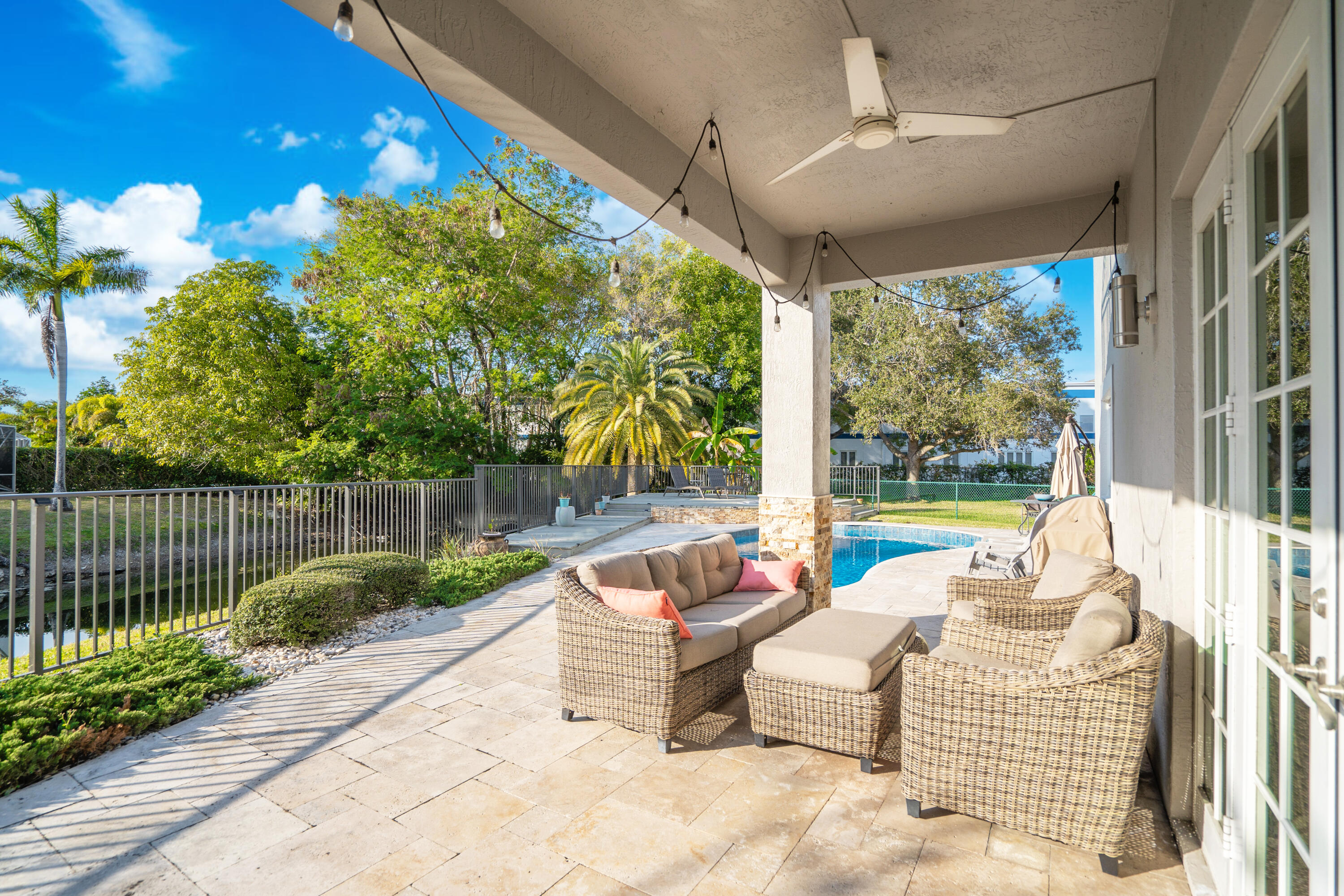 CORAL CREEK - Residential