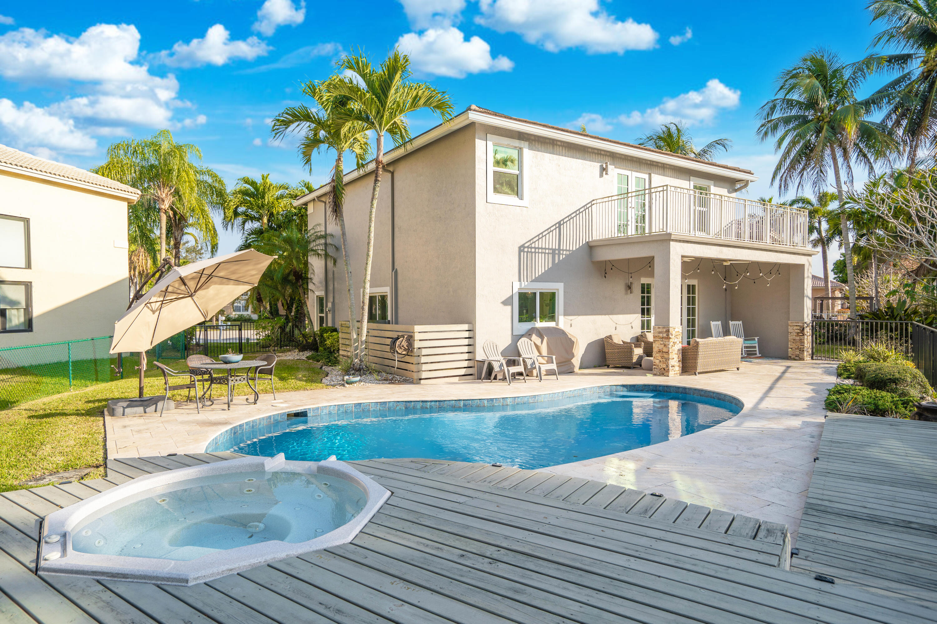 CORAL CREEK - Residential