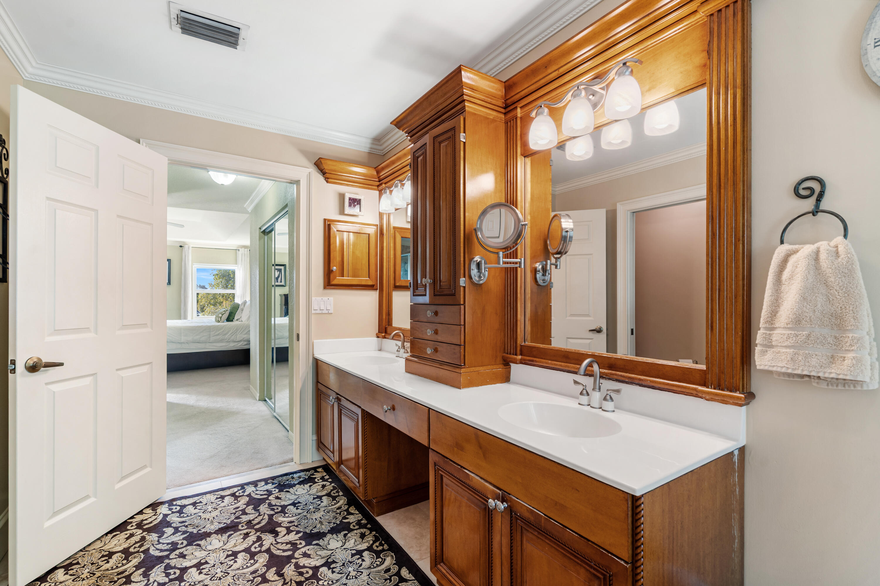 CORAL CREEK - Residential