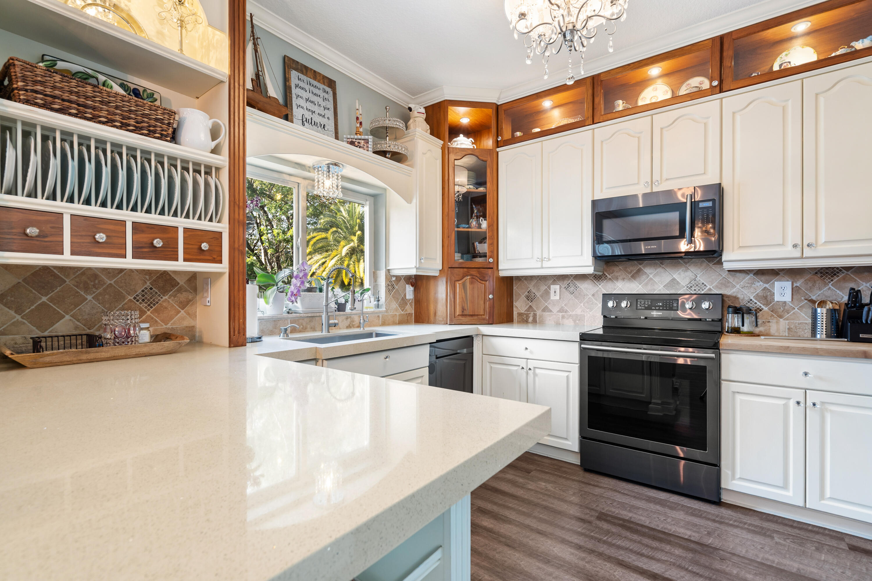 CORAL CREEK - Residential