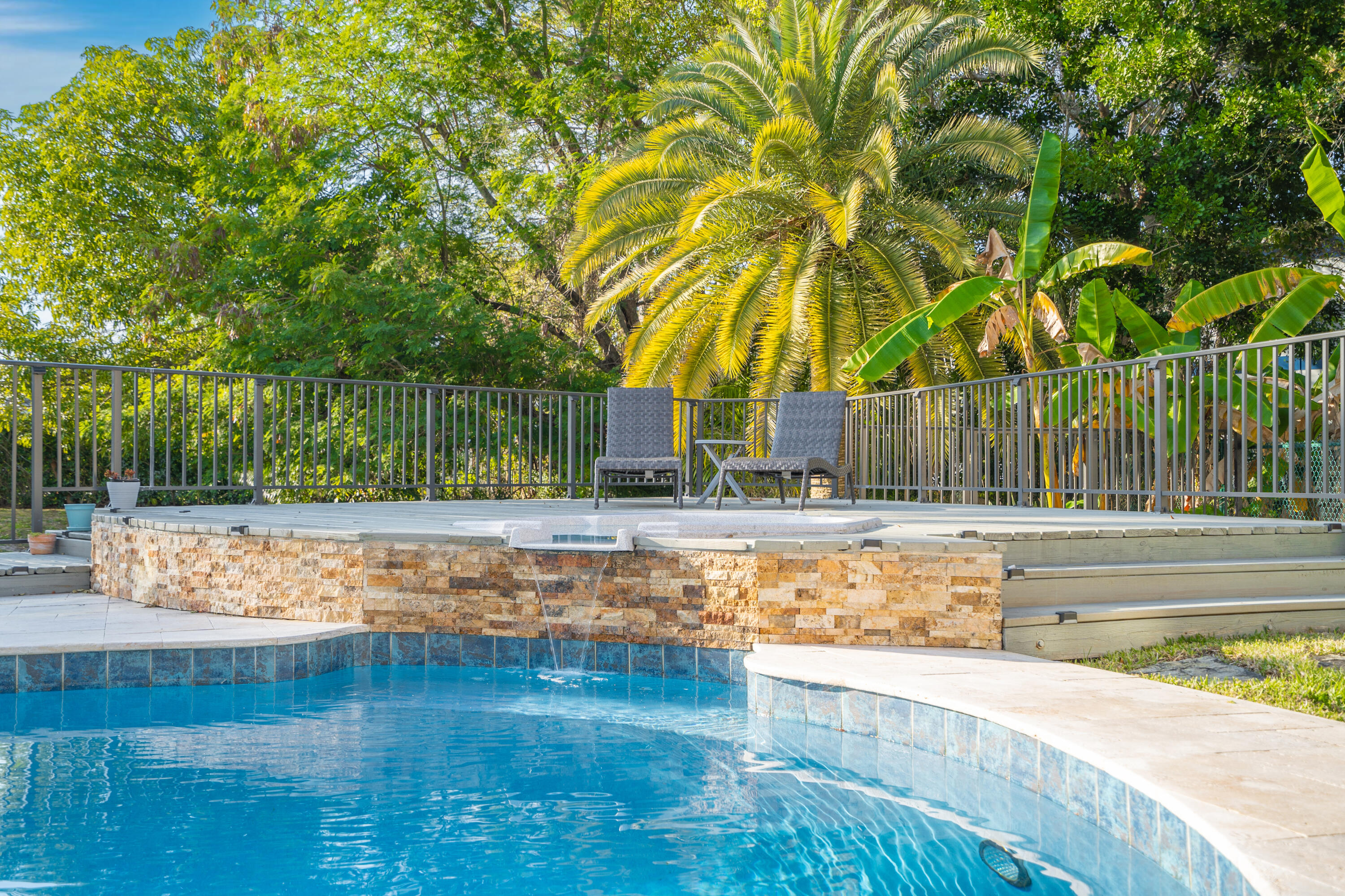 CORAL CREEK - Residential