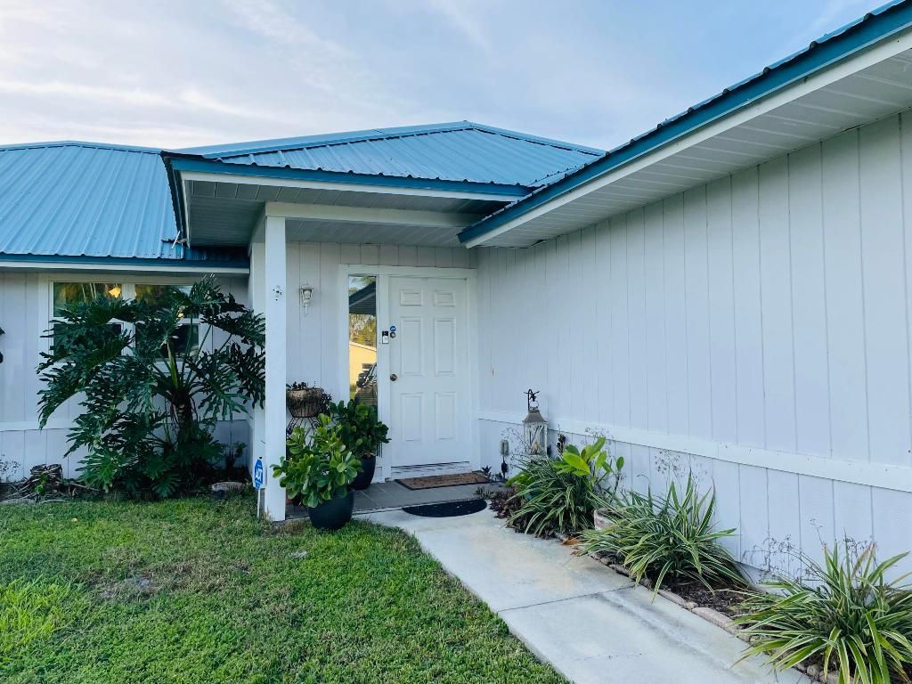 Photo of 3196 SW Areca Drive, Palm City, FL 34990 (MLS # R10958375)