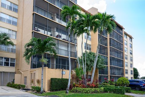 A home in Lauderhill