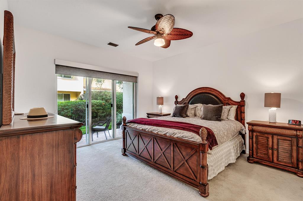 Hampton Cay - Residential