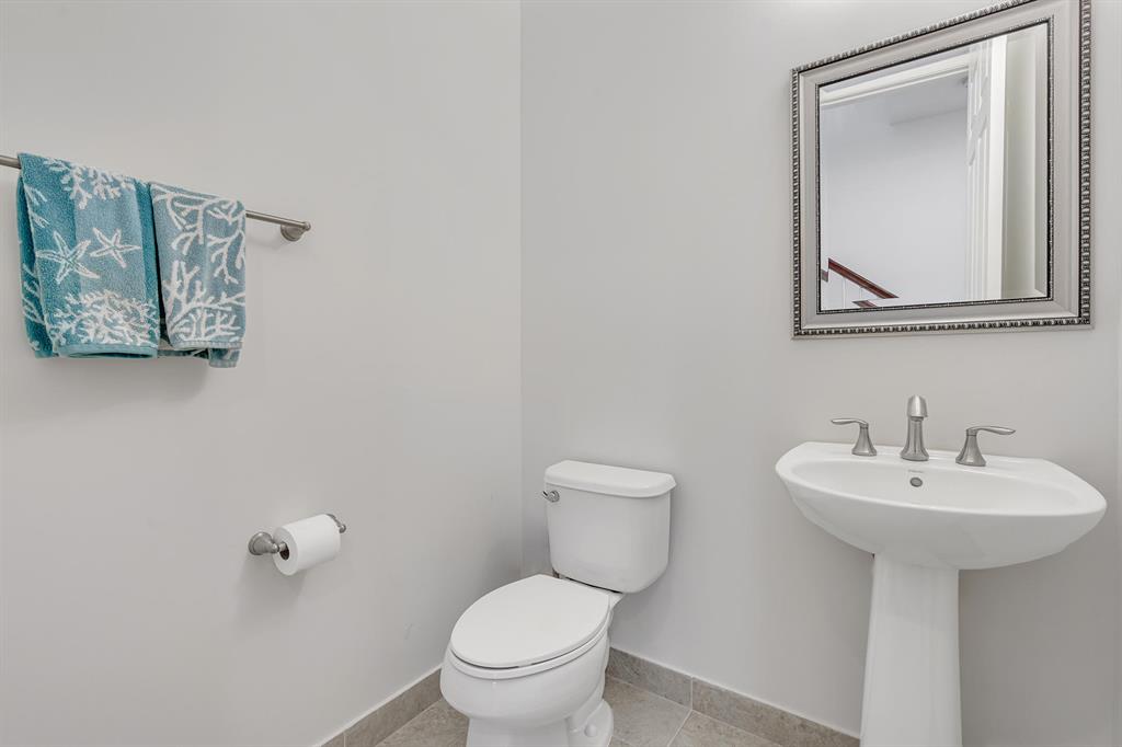 Hampton Cay - Residential