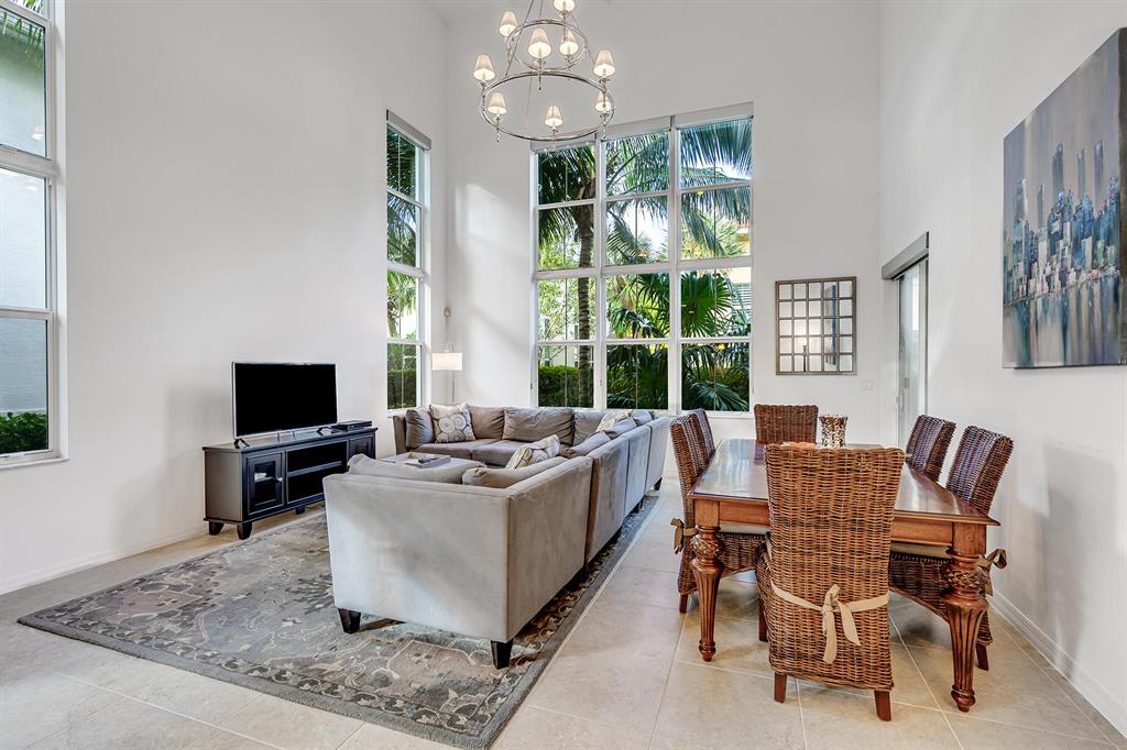 Hampton Cay - Residential