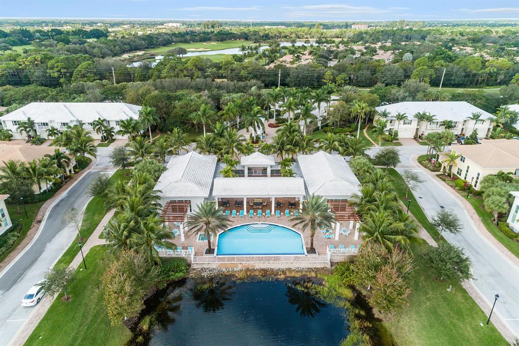 Hampton Cay - Residential