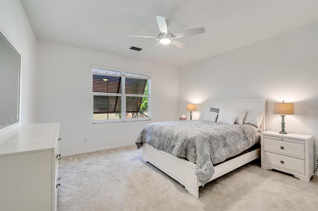 Hampton Cay - Residential