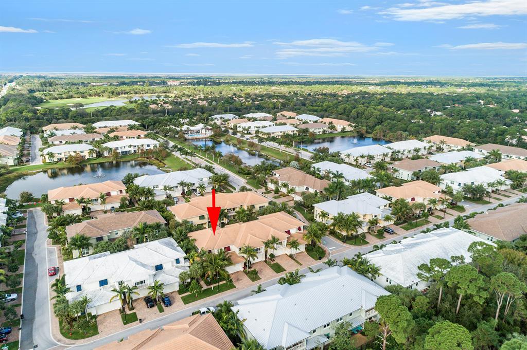 Hampton Cay - Residential