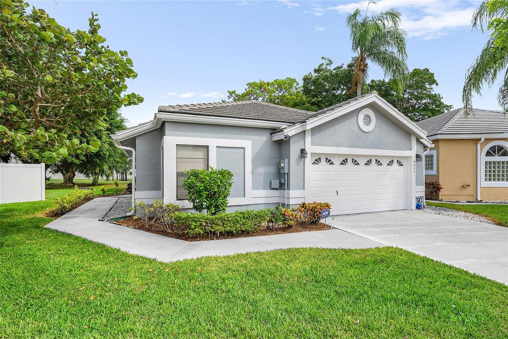 Photo of 8055 Burlington Court, Lake Worth, FL 33467 (MLS # F10535077)