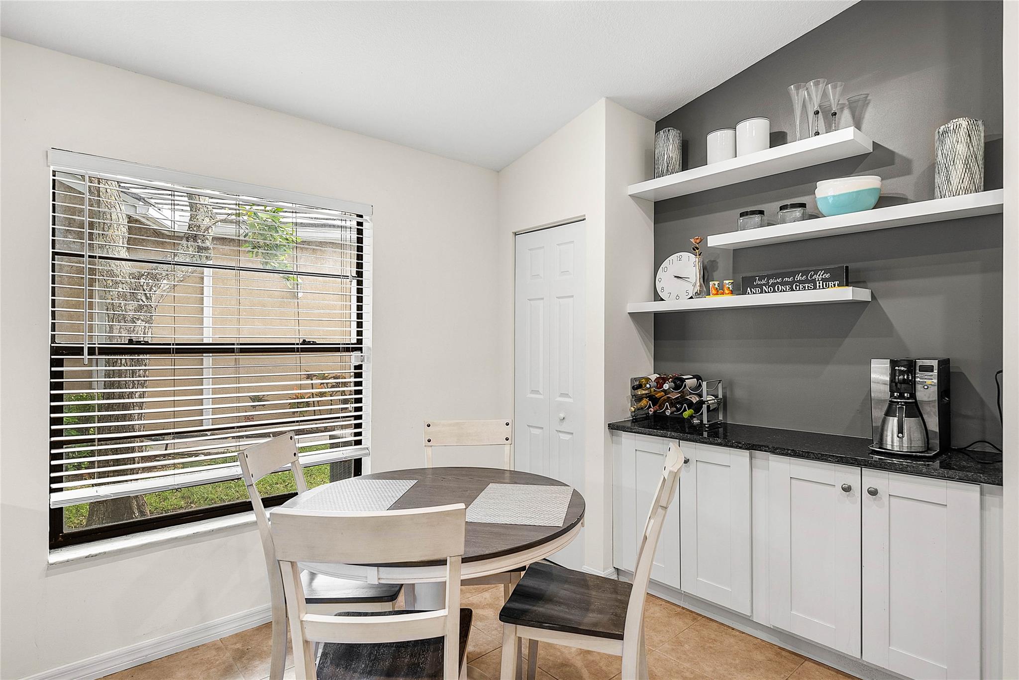 FAIRFIELDS LACUNA 3 - Residential