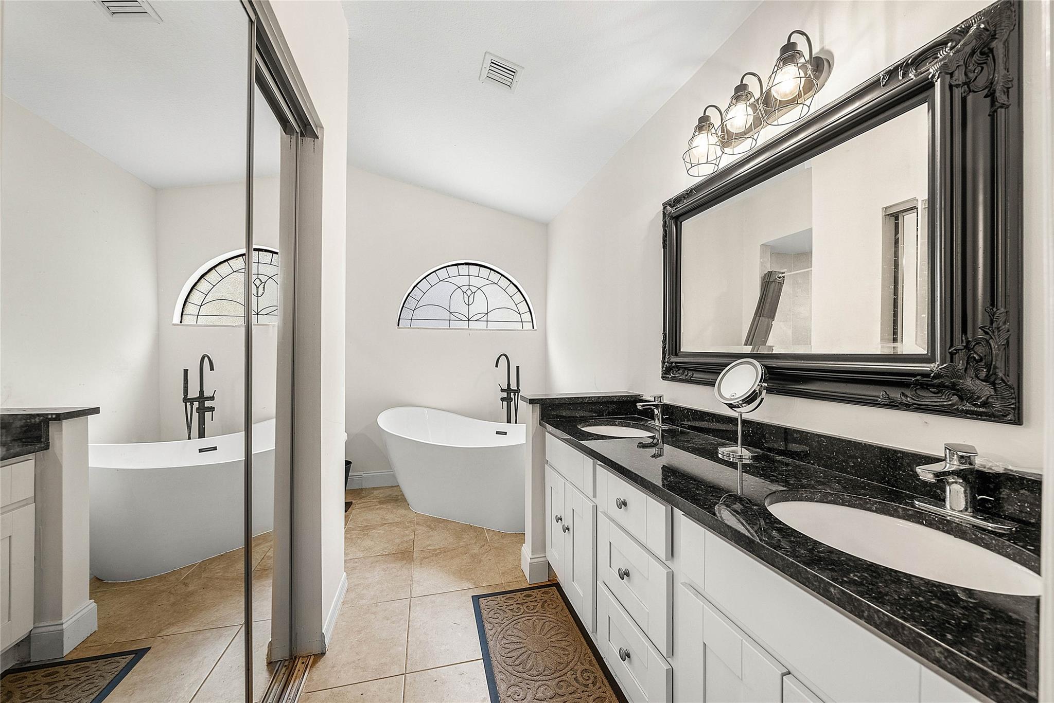 FAIRFIELDS LACUNA 3 - Residential