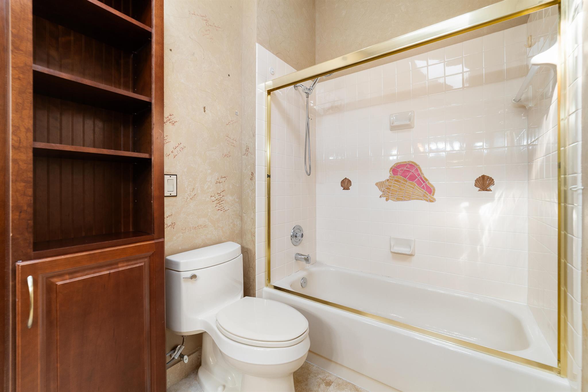 SARATOGA BAY - Residential