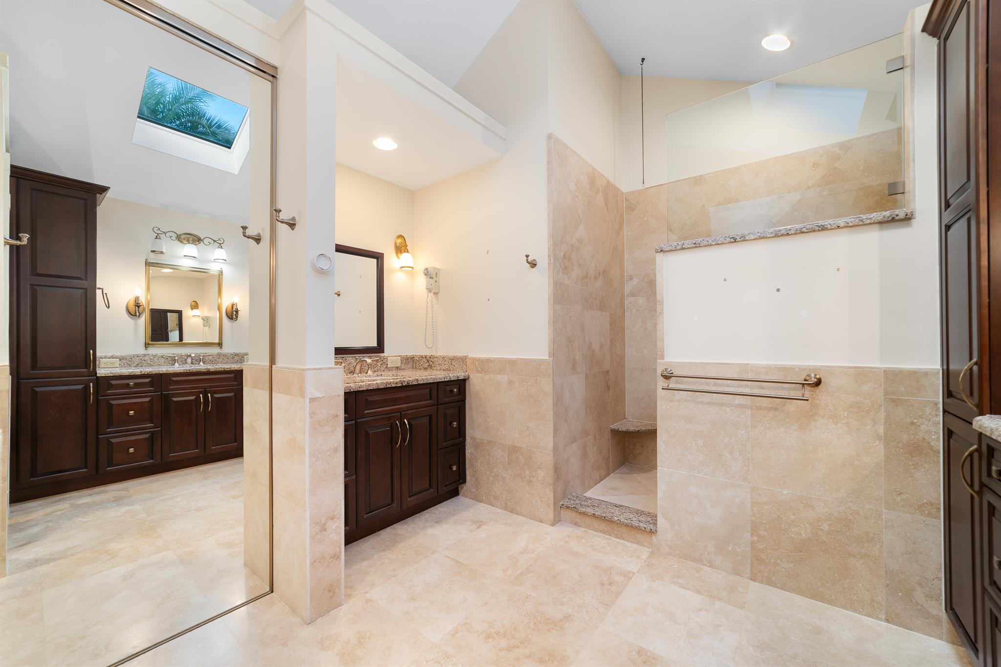 SARATOGA BAY - Residential