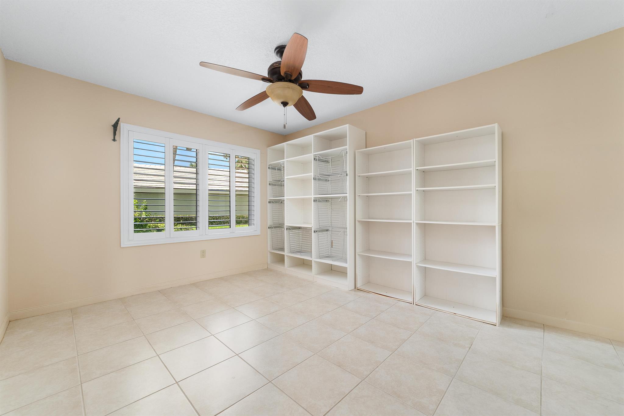 SARATOGA BAY - Residential