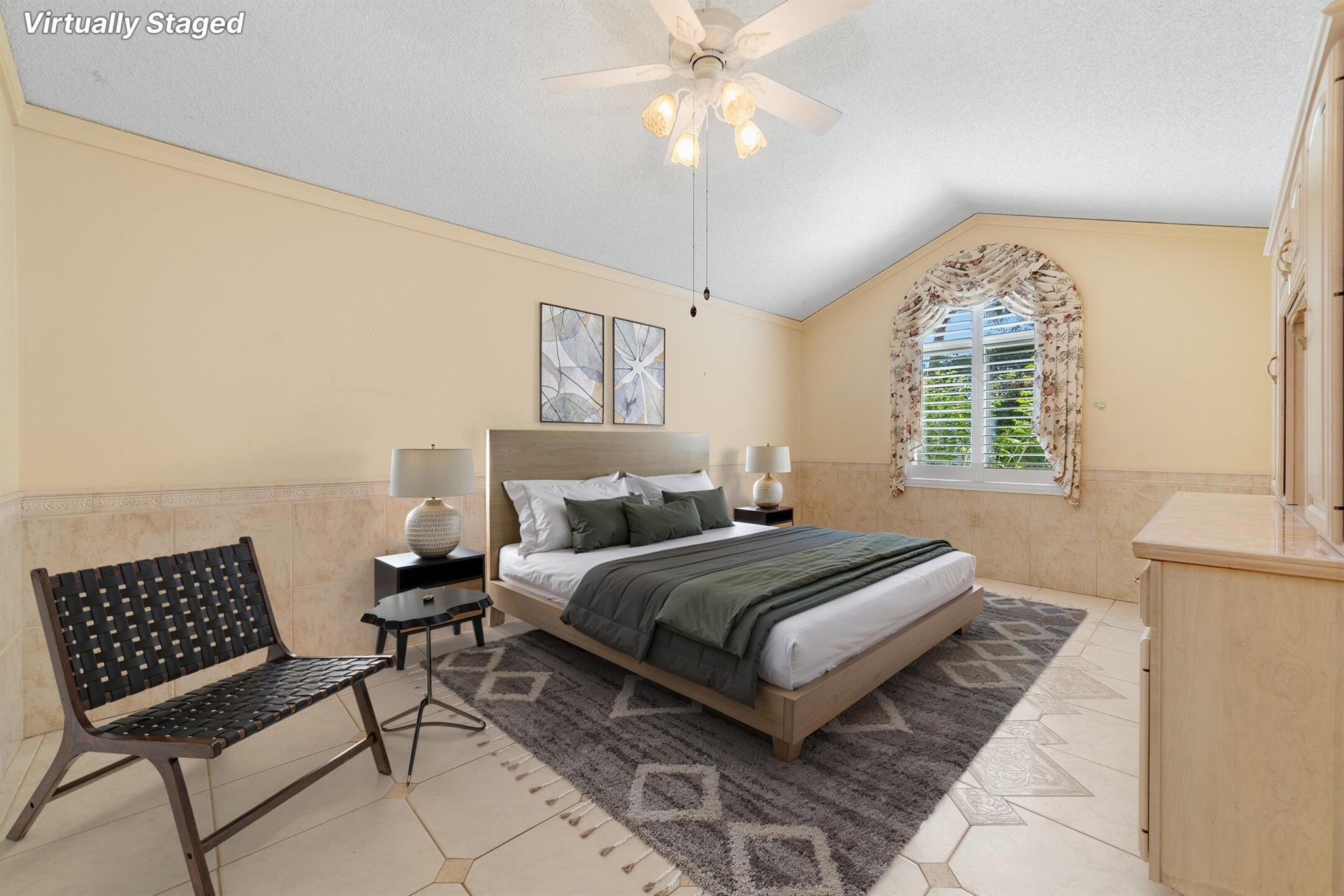 SARATOGA BAY - Residential