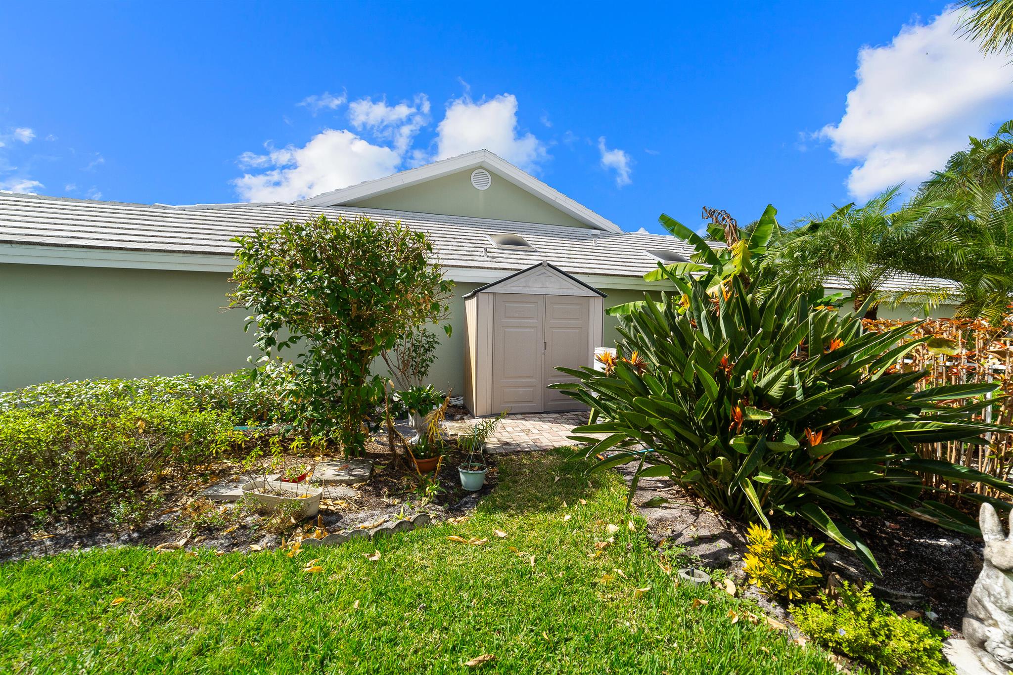 SARATOGA BAY - Residential