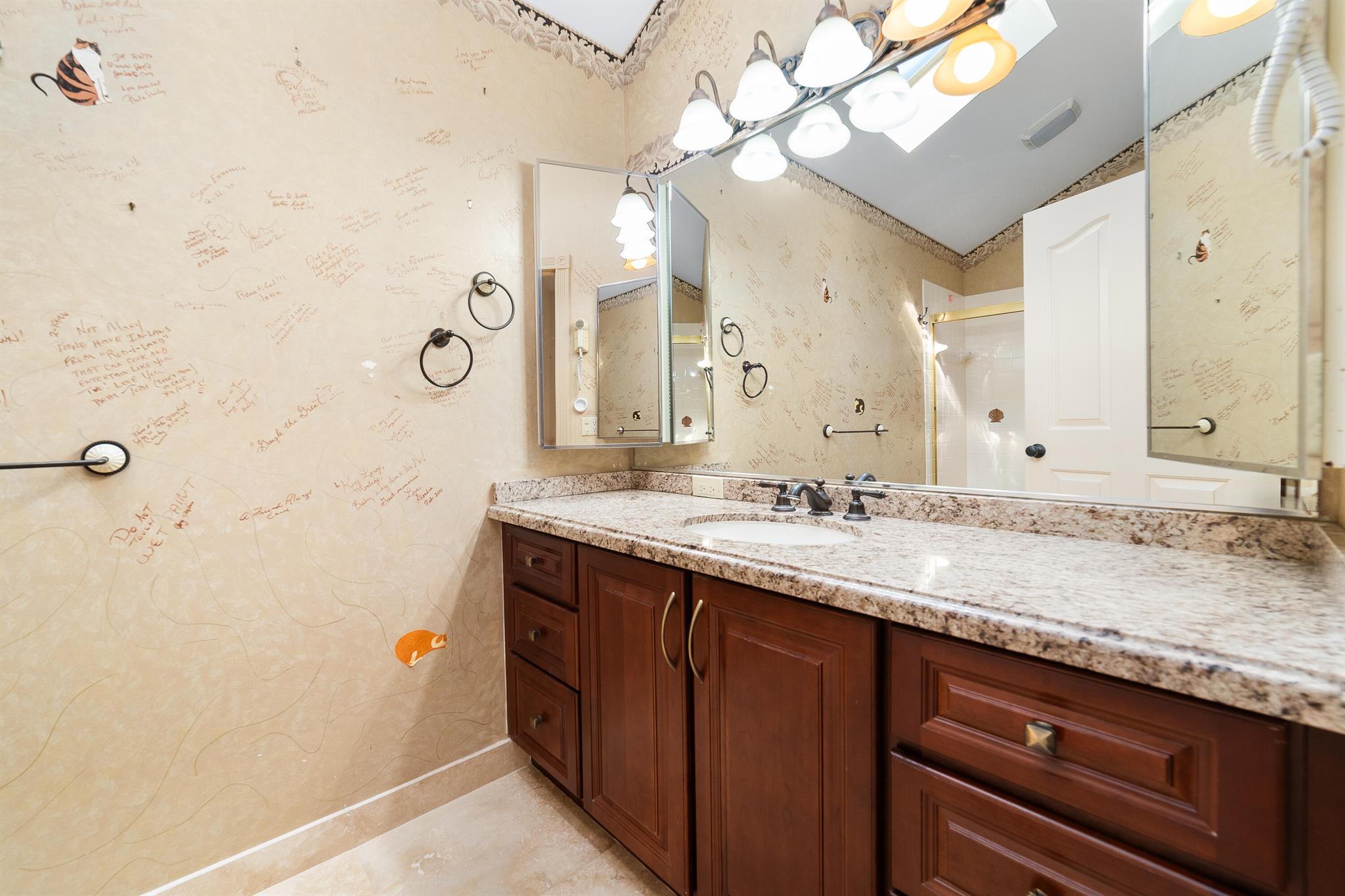 SARATOGA BAY - Residential