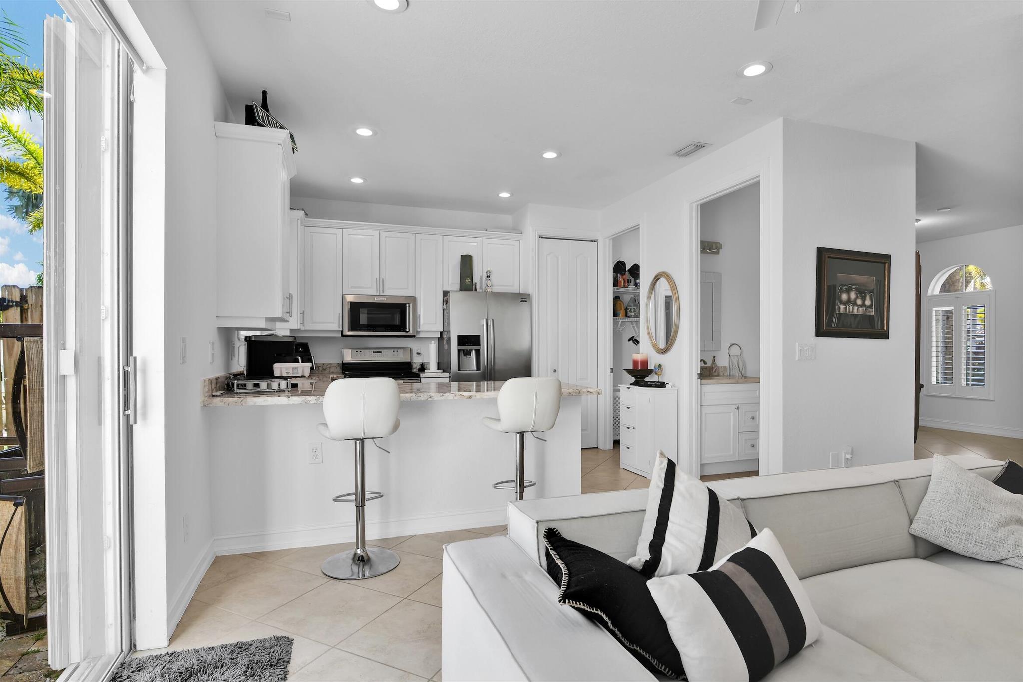 MURANO BAY PUD - Residential Lease