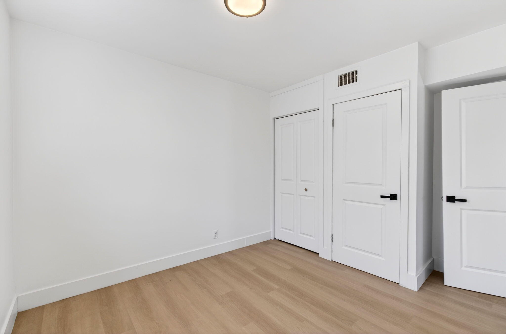 BOWERS PARK - Residential