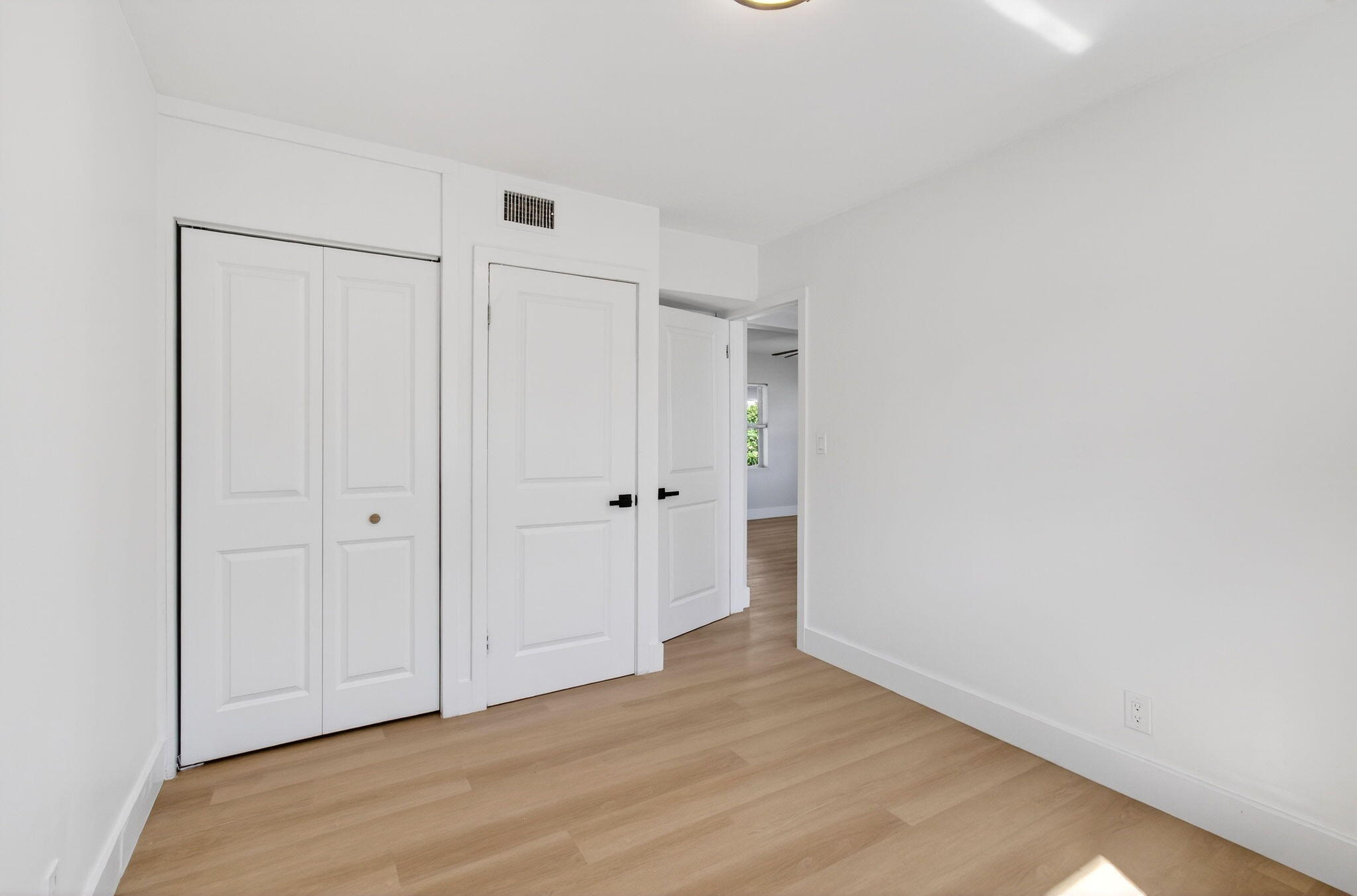 BOWERS PARK - Residential