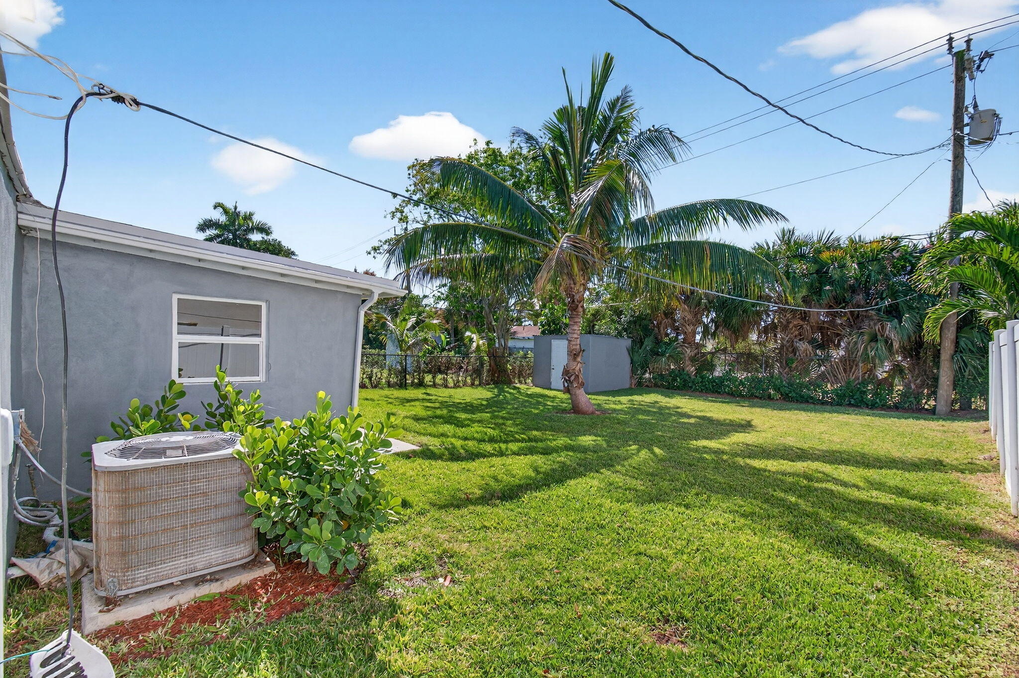 BOWERS PARK - Residential