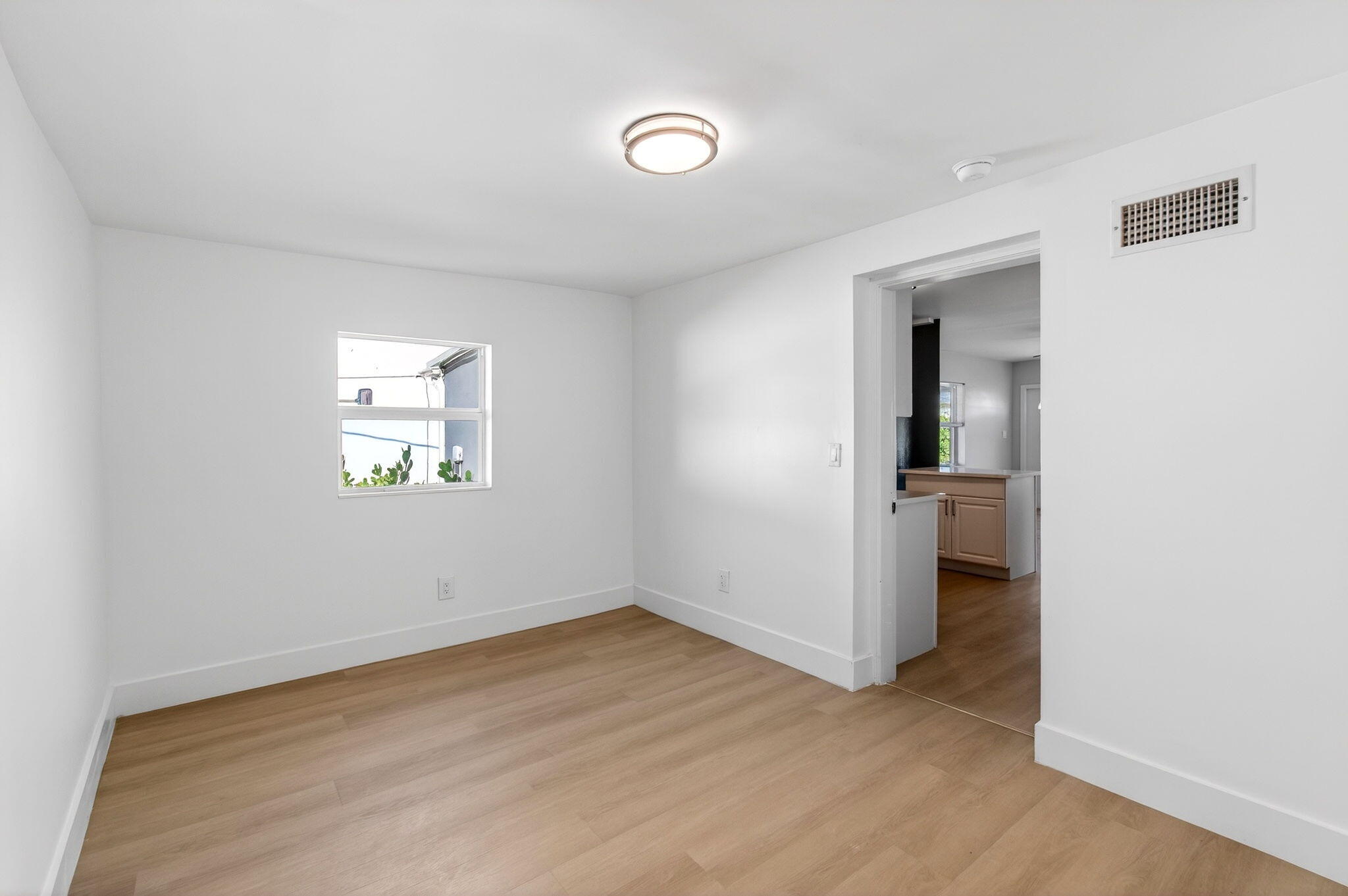 BOWERS PARK - Residential