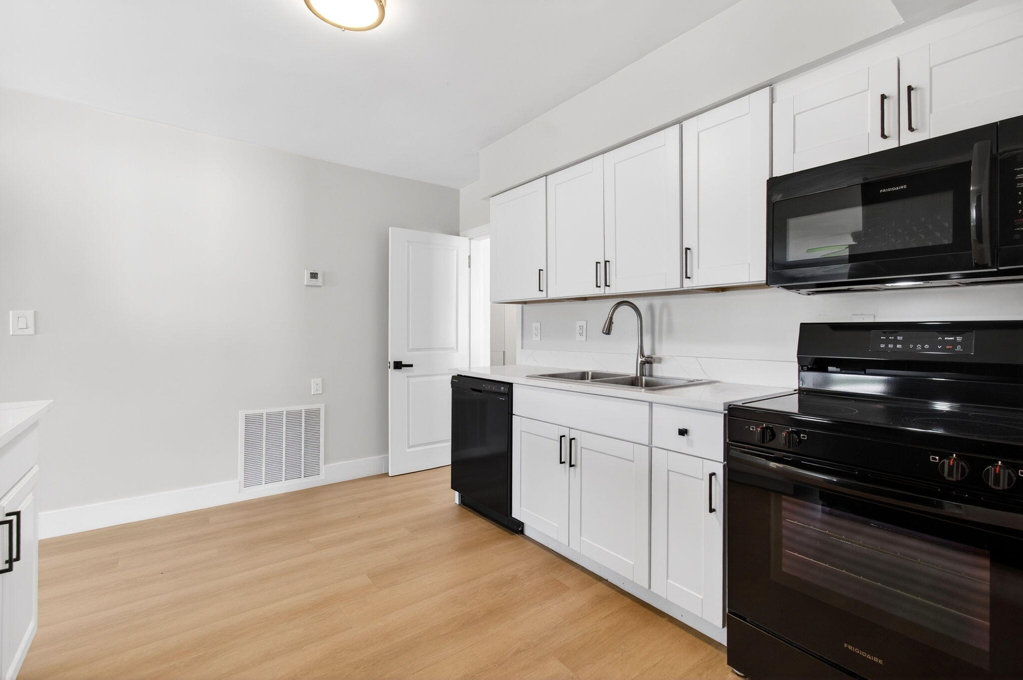 BOWERS PARK - Residential