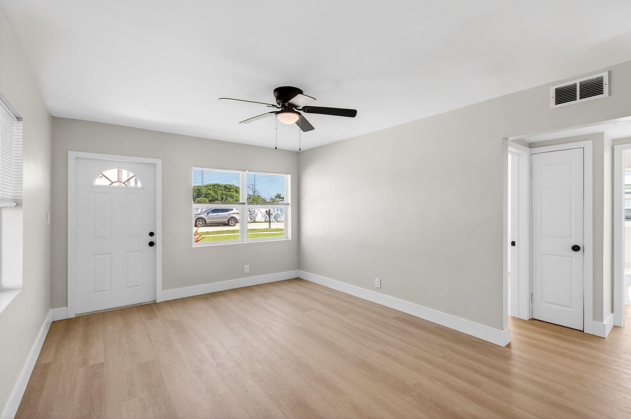 BOWERS PARK - Residential