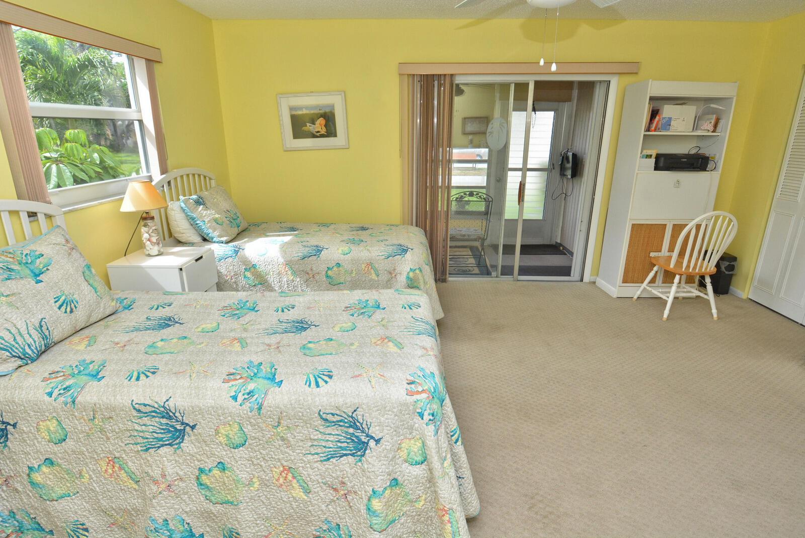 VISTA DEL LAGO CONDO - Residential Lease