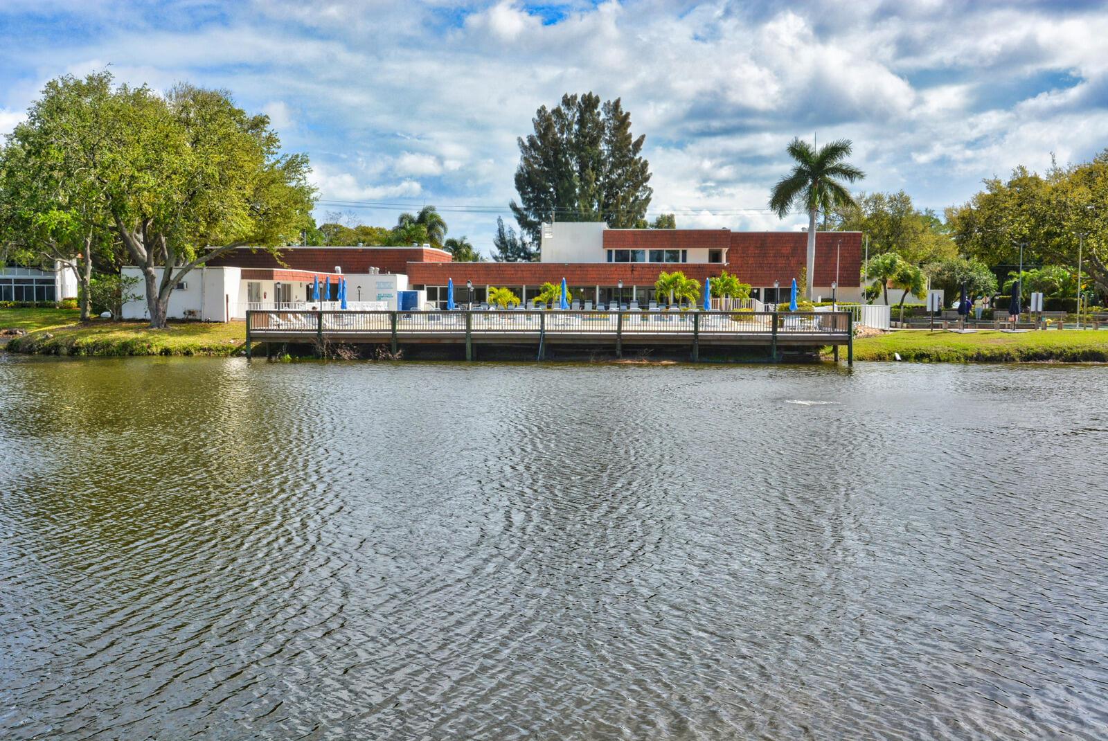 VISTA DEL LAGO CONDO - Residential Lease