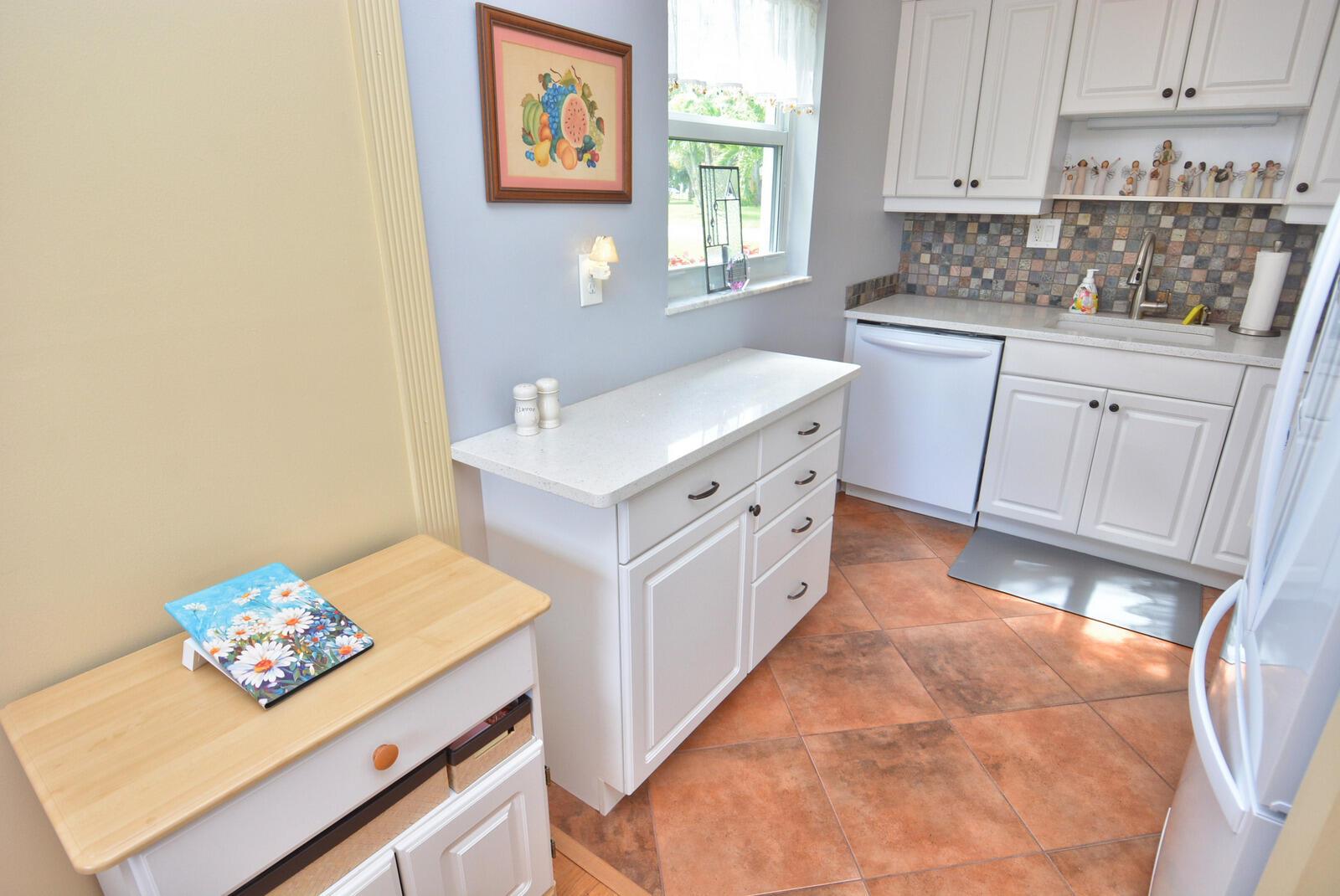 VISTA DEL LAGO CONDO - Residential Lease