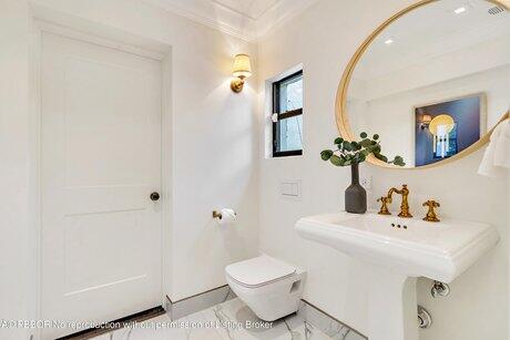 EL CID COURT - Residential